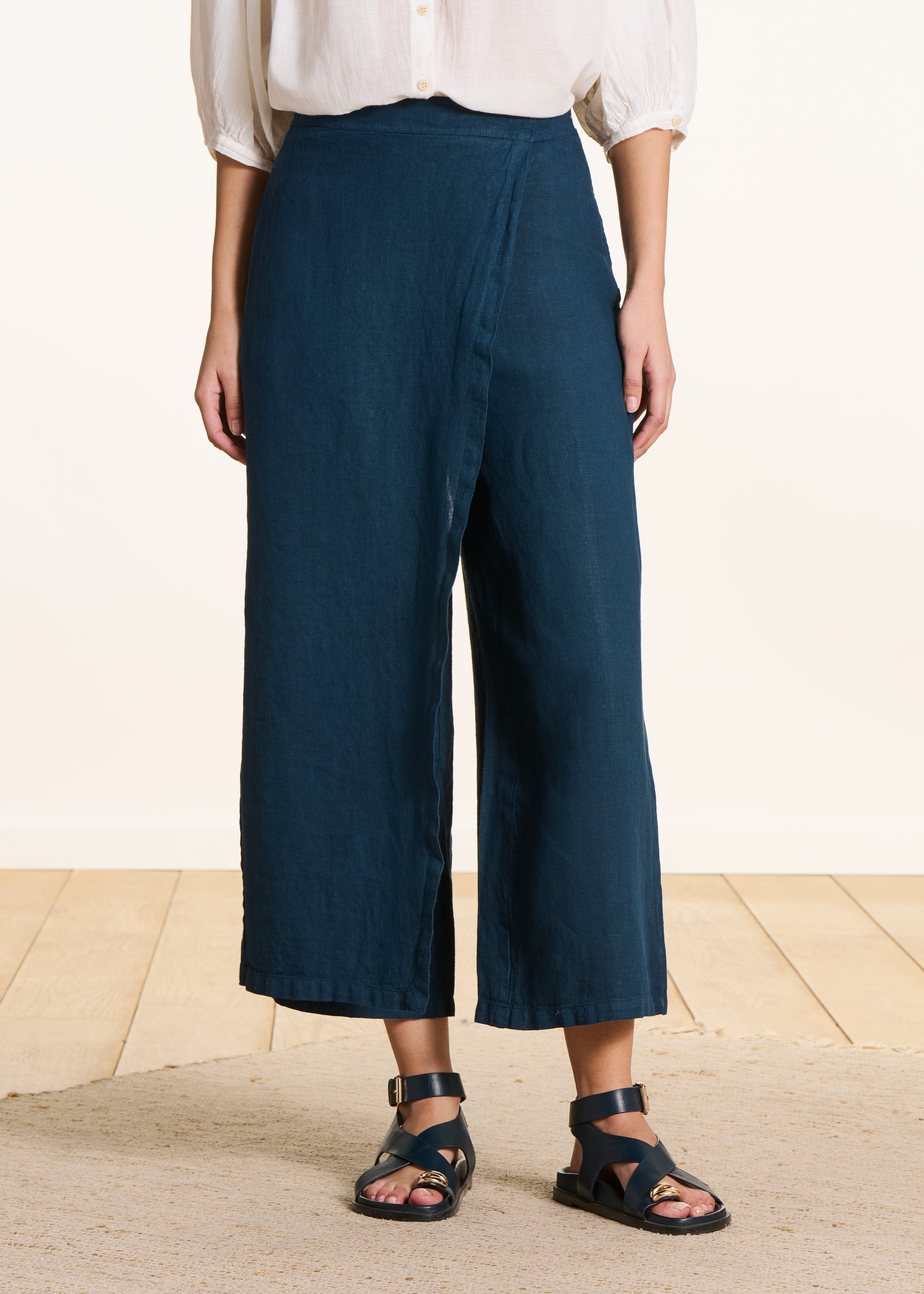 Pantalone largo 7/8 petrolio in lino con spacchi