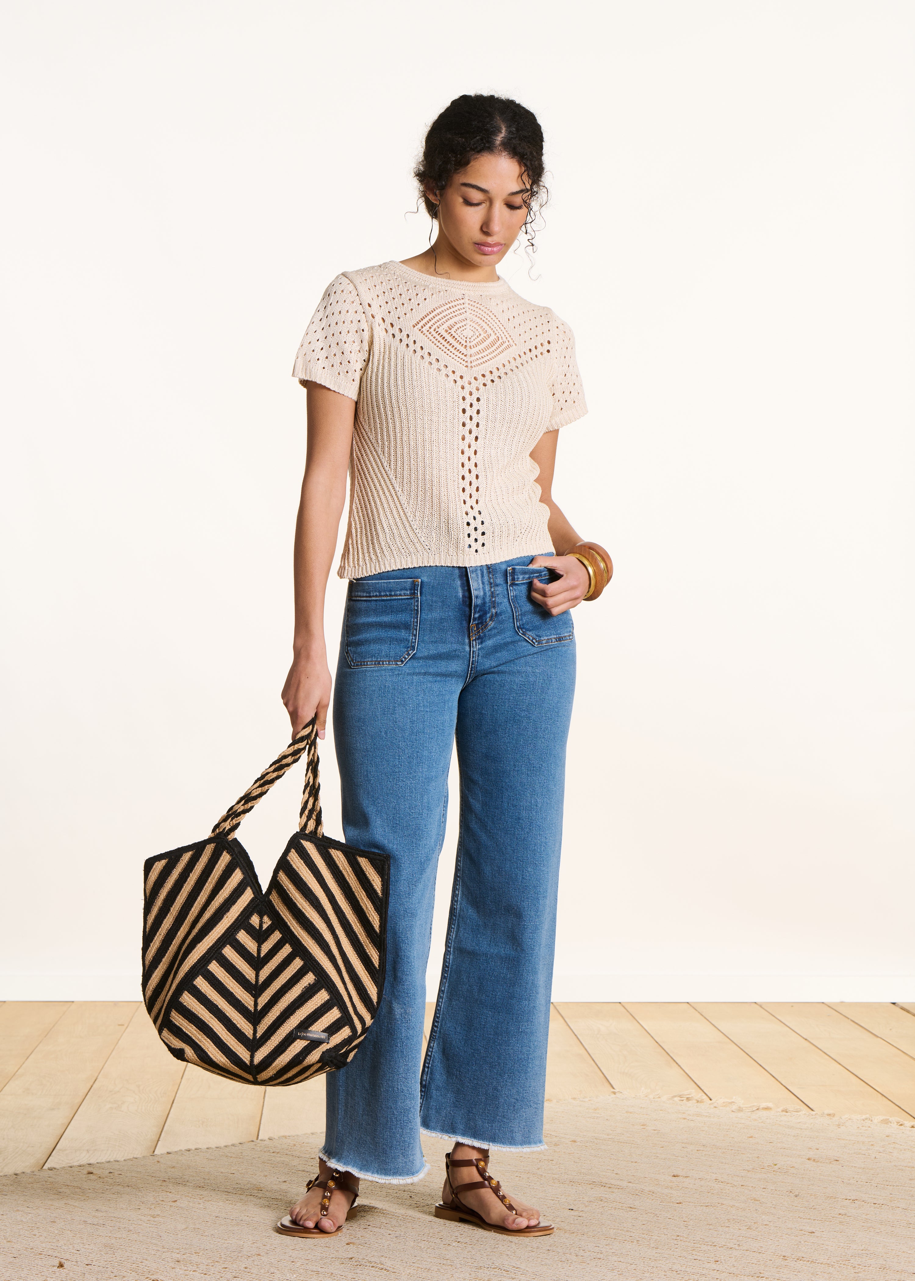 Pull écru en maille crochet ajourée