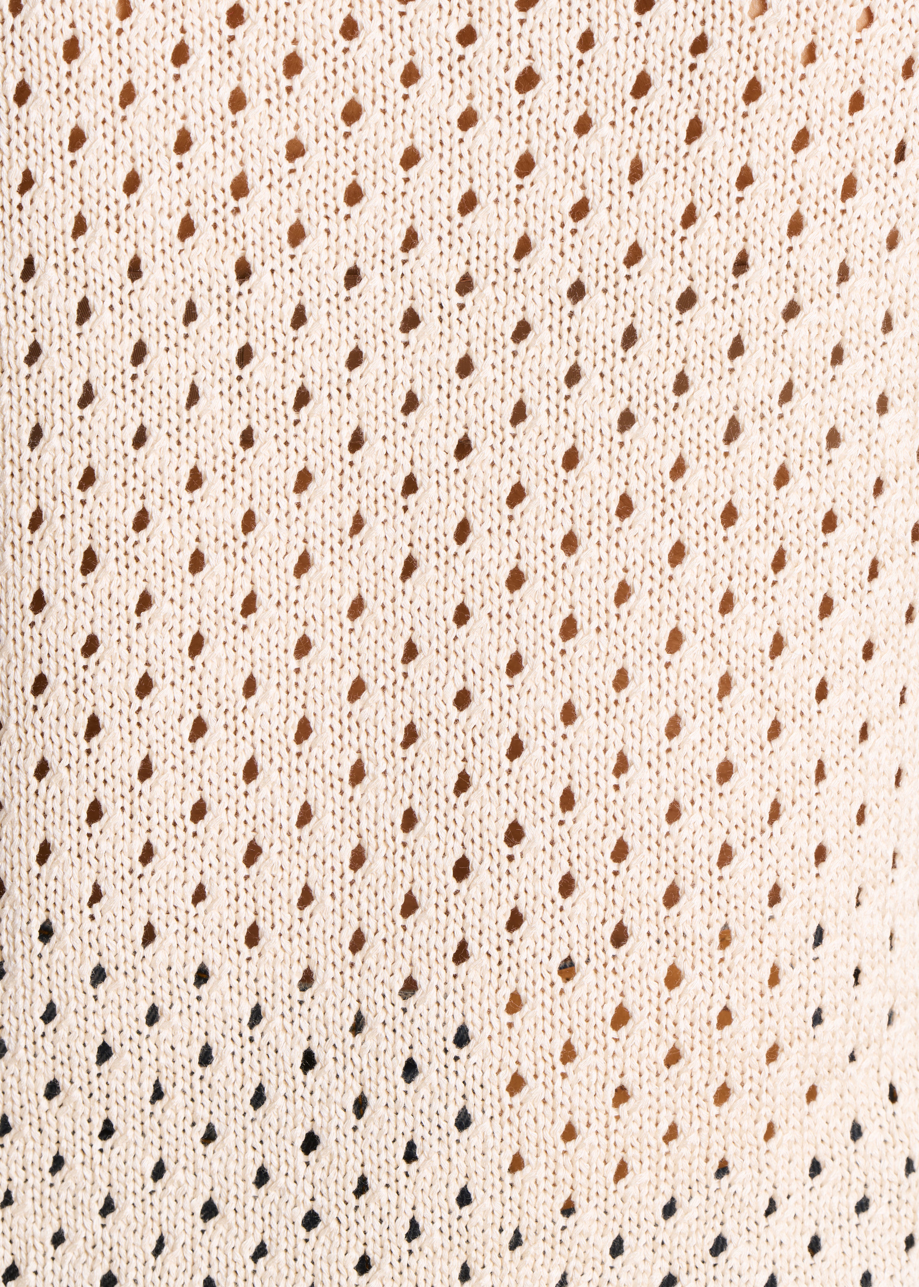 Pull écru en maille crochet ajourée