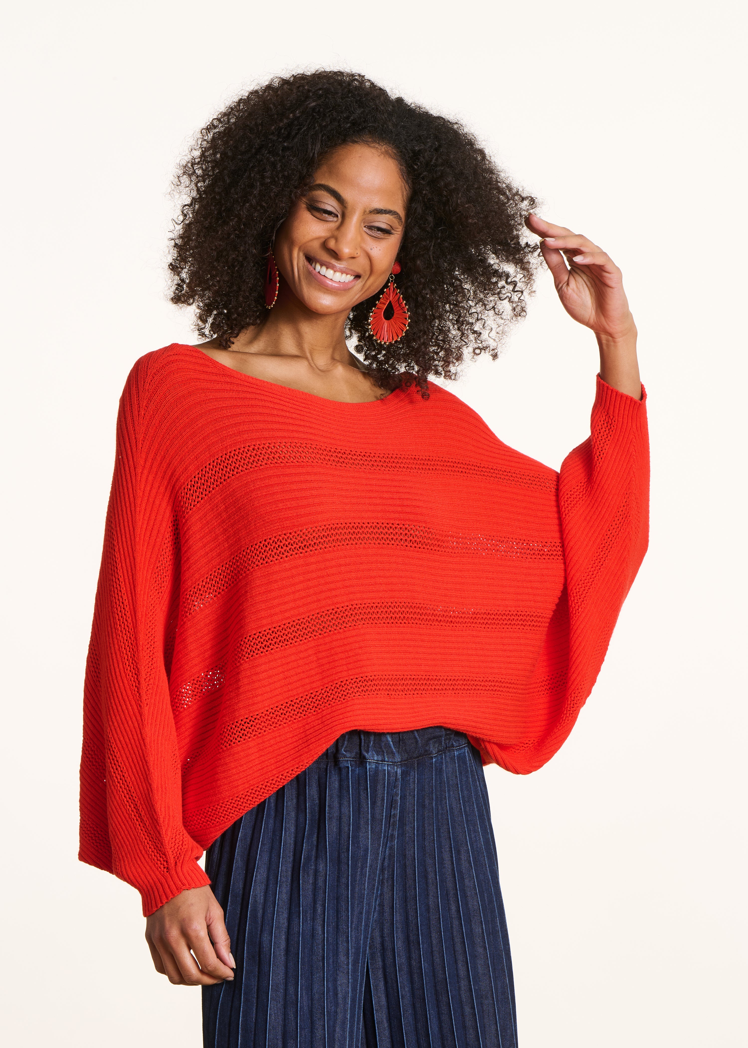 Pull cape rouge manches longues