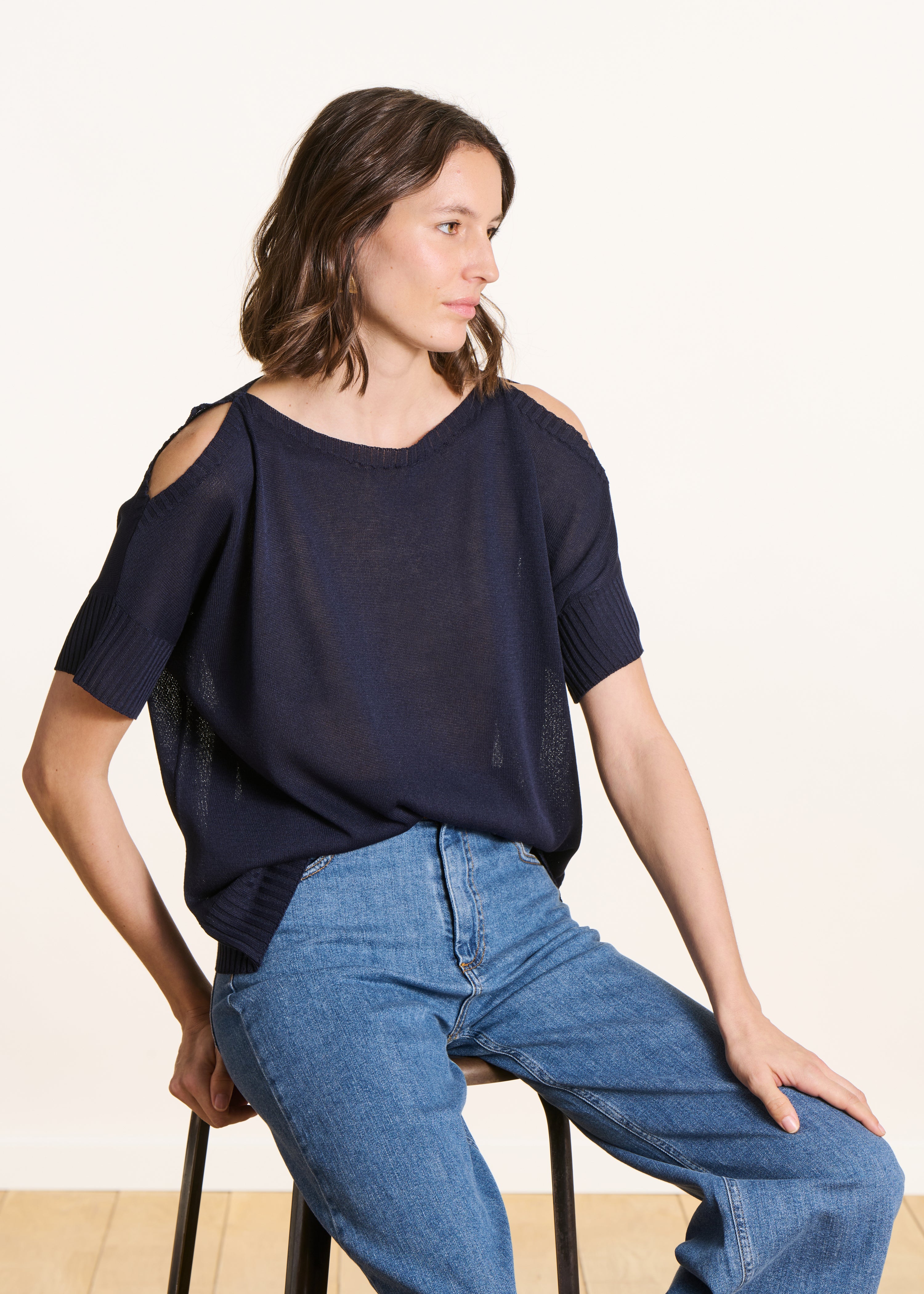 Pull manches courtes maille irisée bleu marine