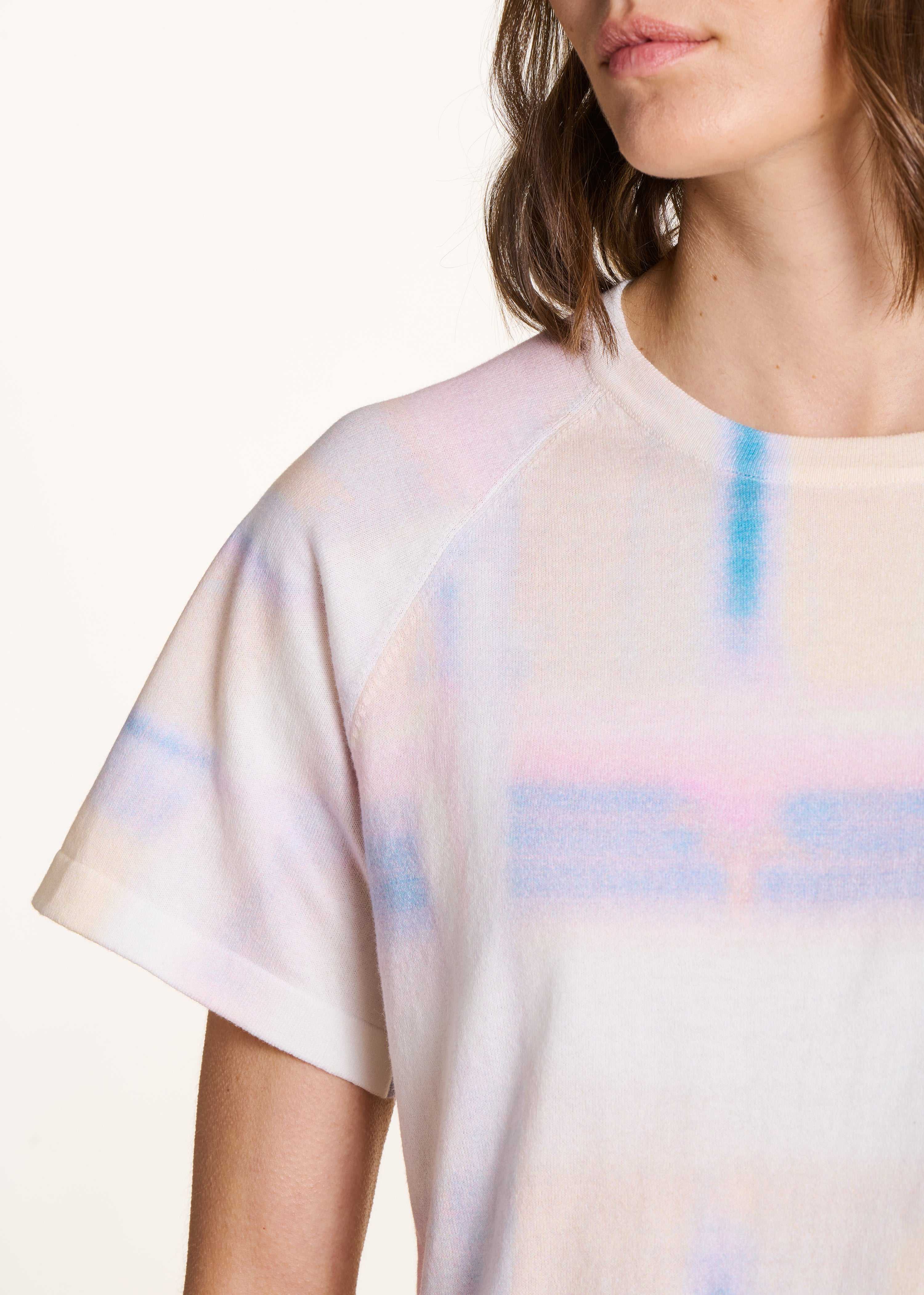 Ecru short-sleeve sweater with print in organic cotton