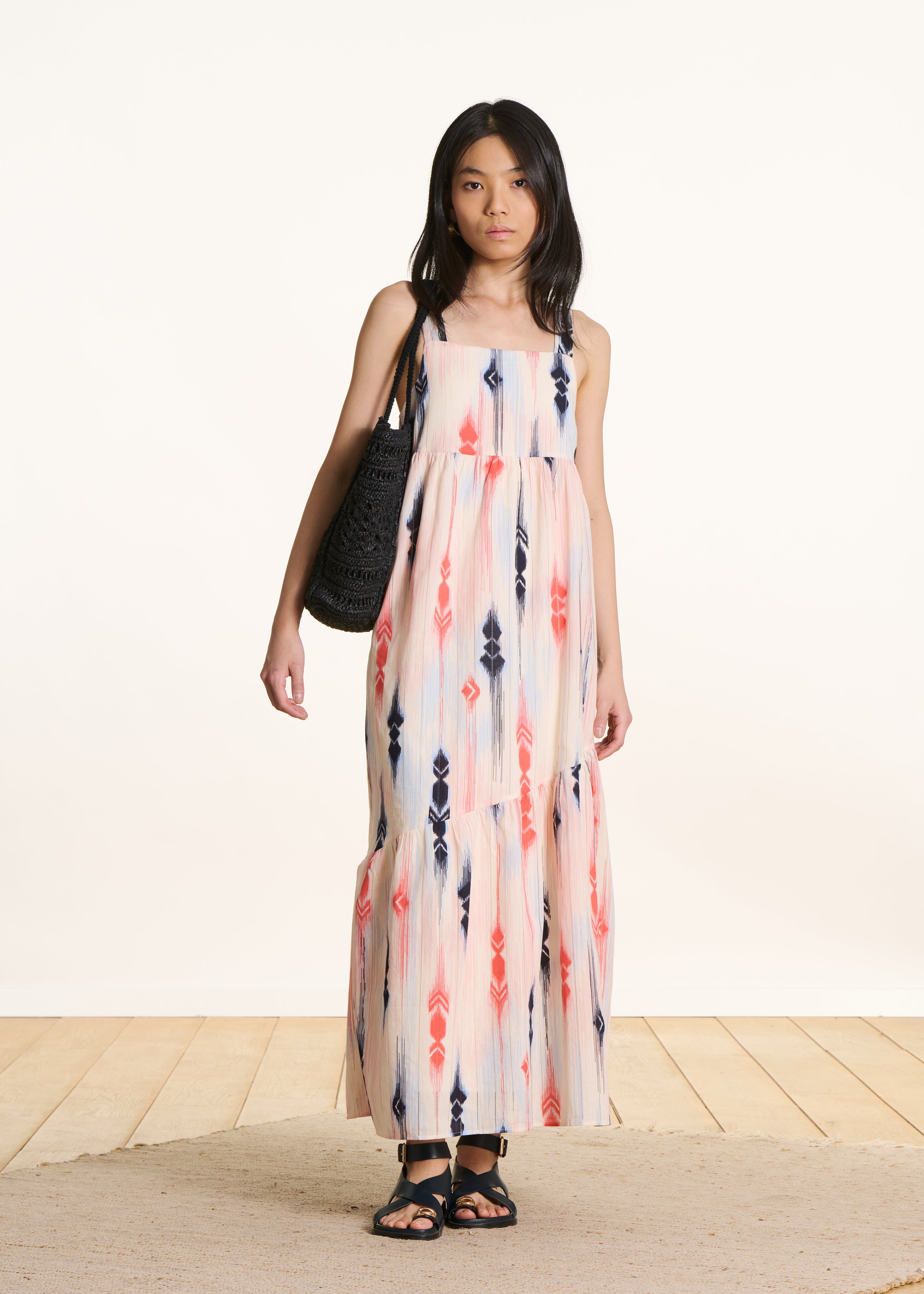 Robe longue à imprimé bleu et rose