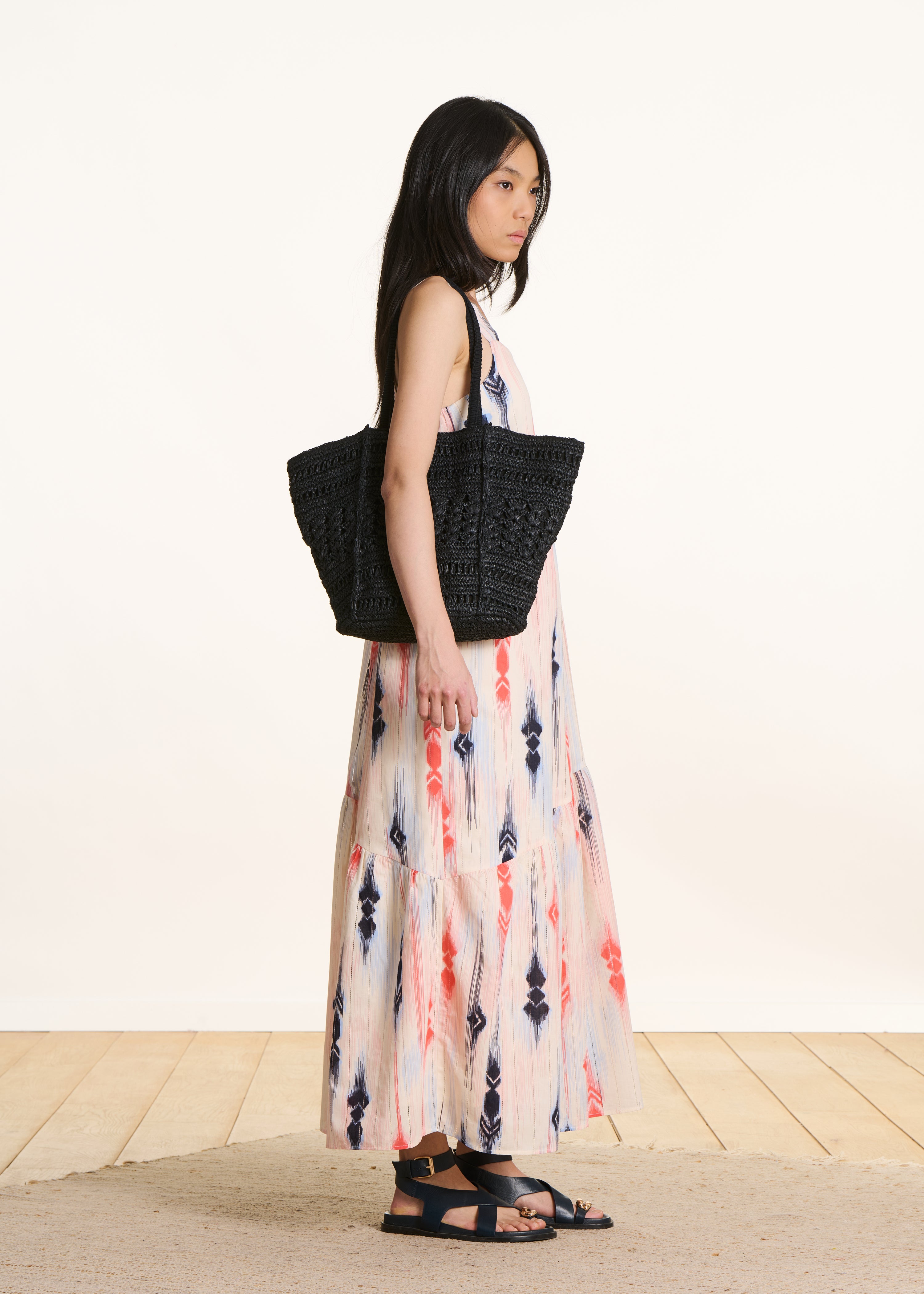 Robe longue à imprimé bleu et rose