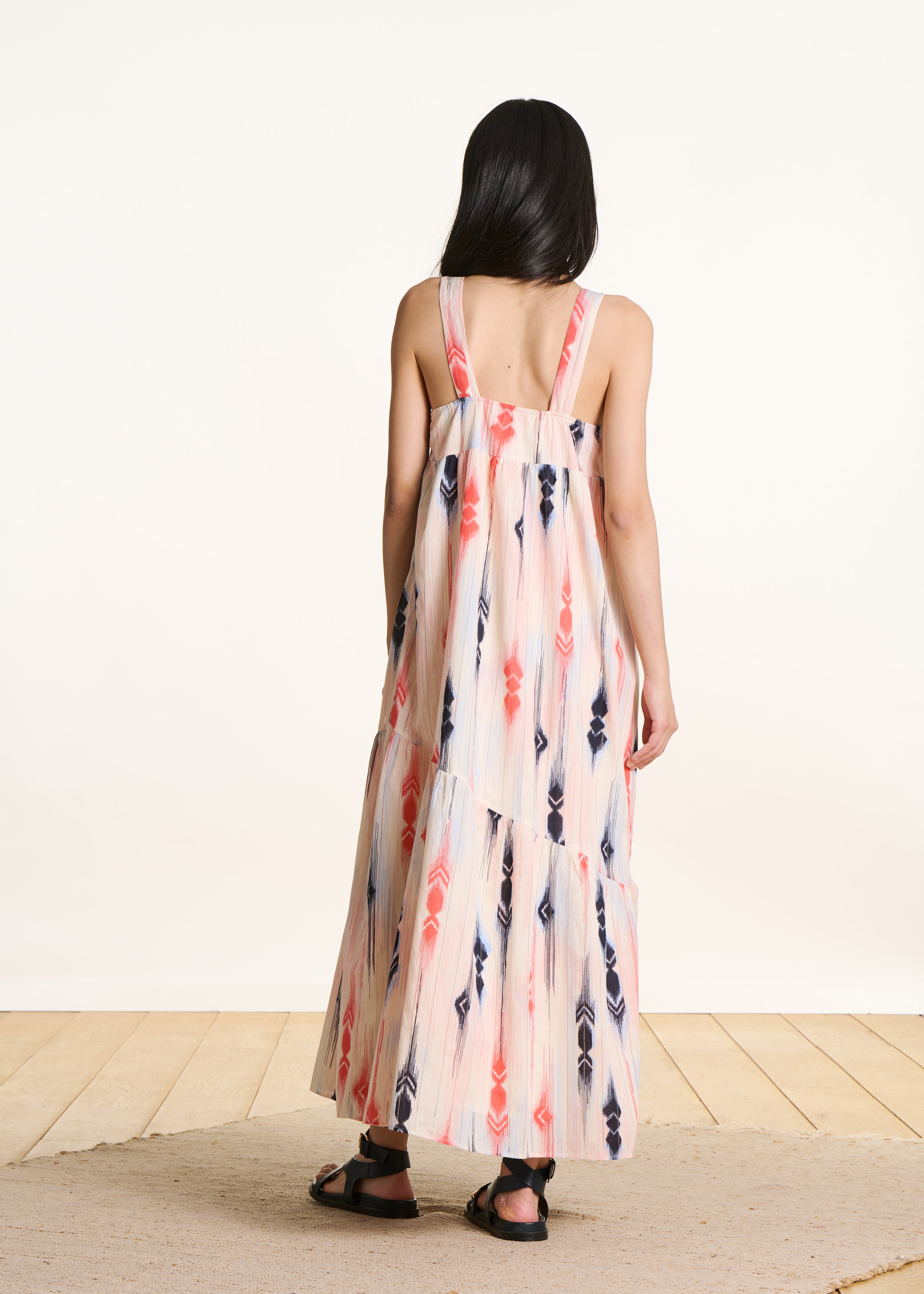Robe longue à imprimé bleu et rose
