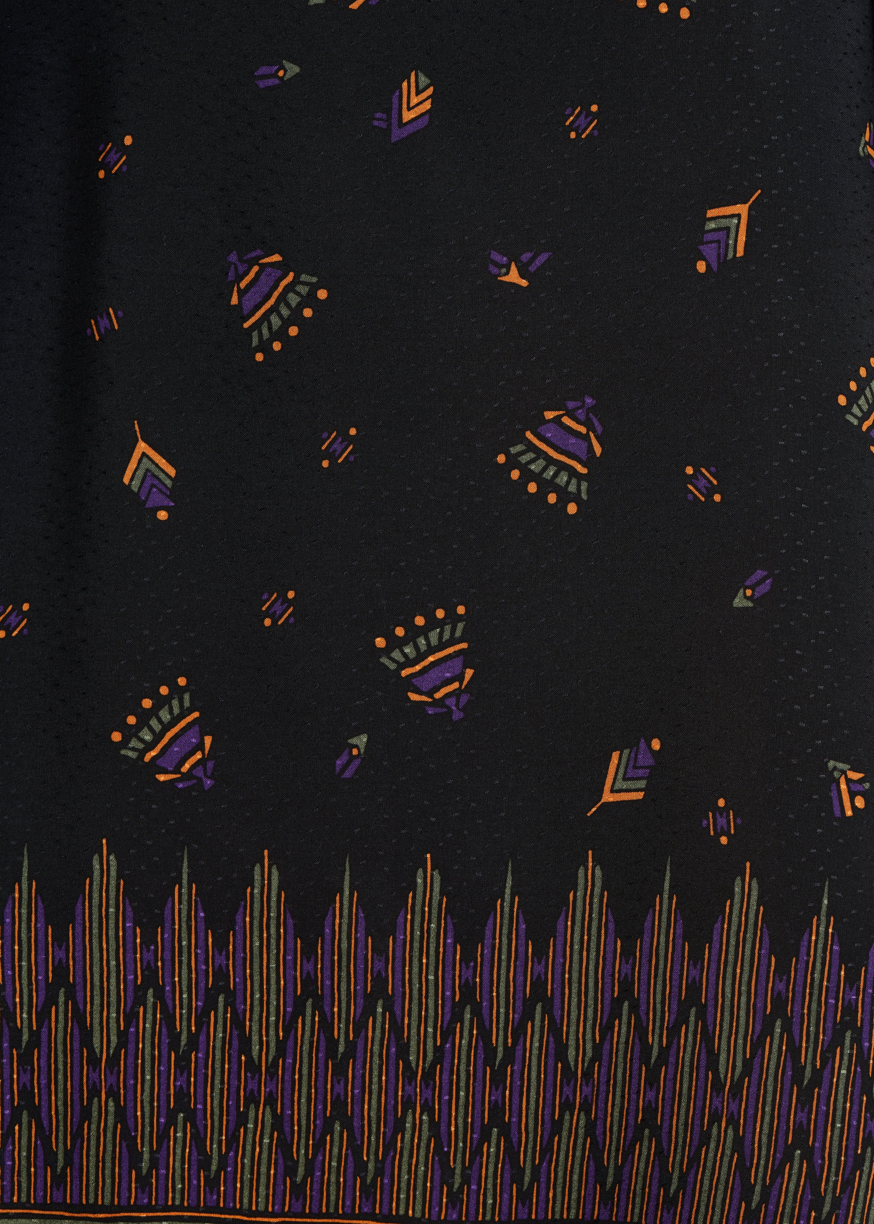 Vestido corto amplio negro con estampado