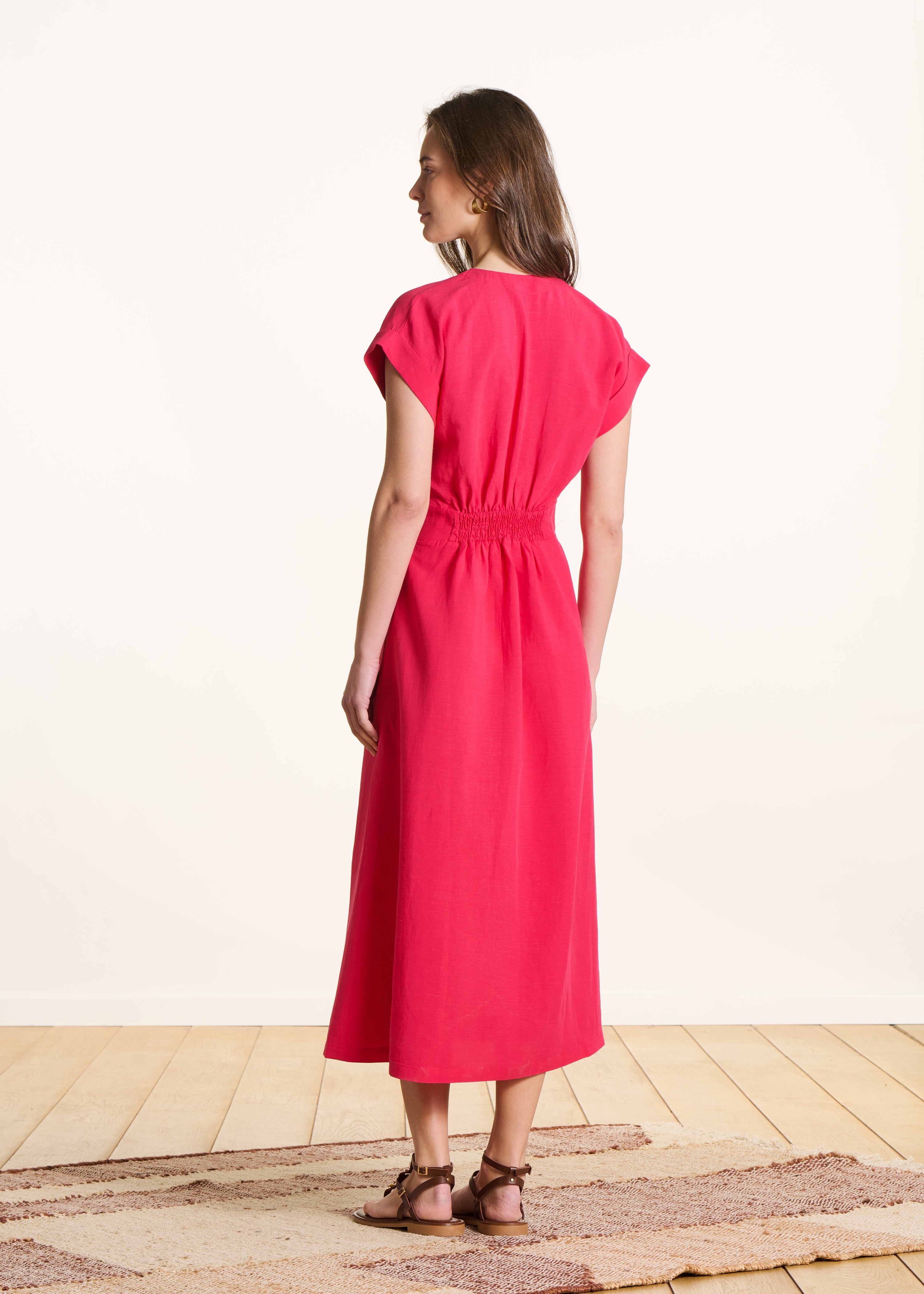 Fitted long fuchsia pink wrap dress in blended linen