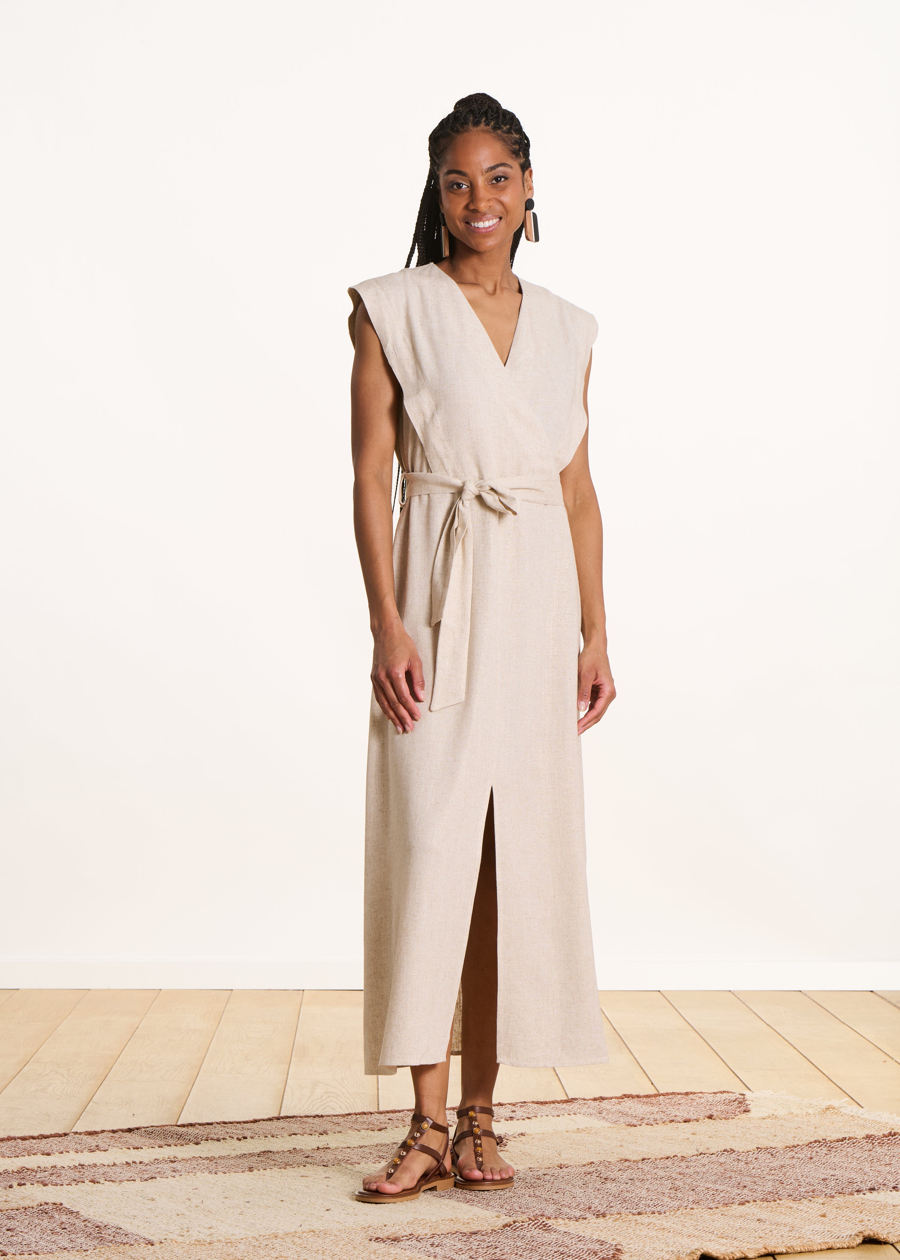 Abito midi beige incrociato