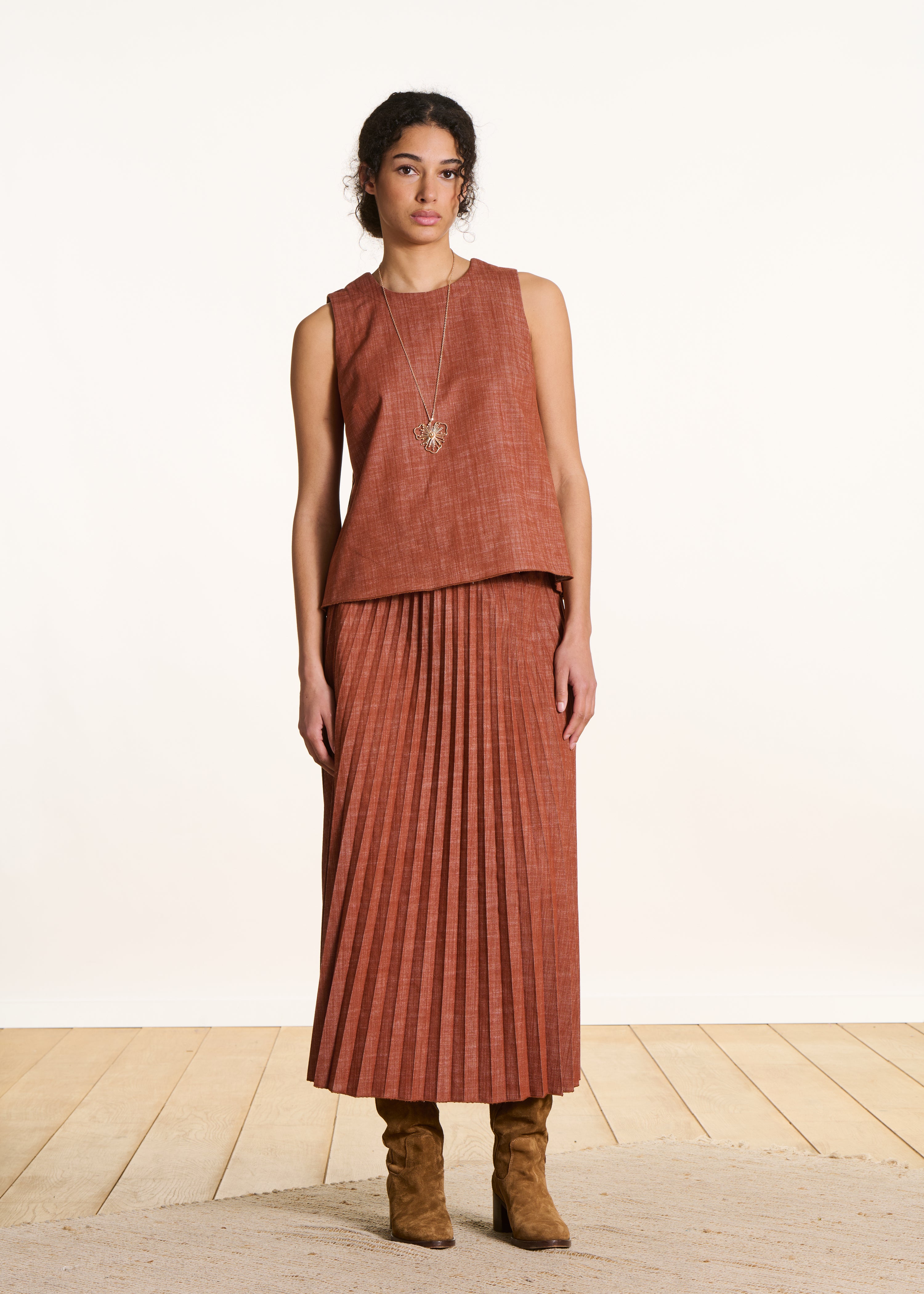 Terracotta sleeveless denim top
