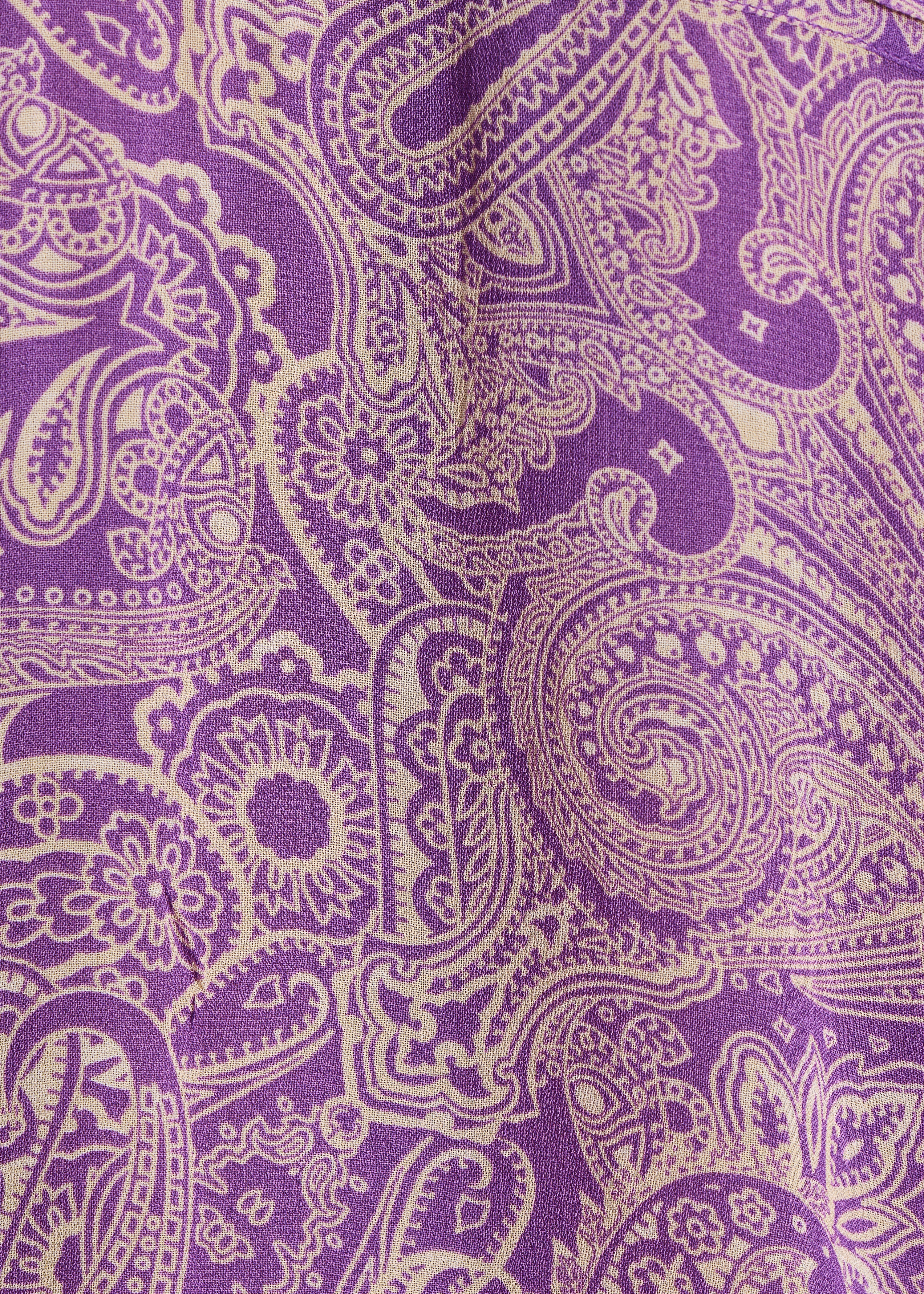 Mouwloze top van paarse voile met print