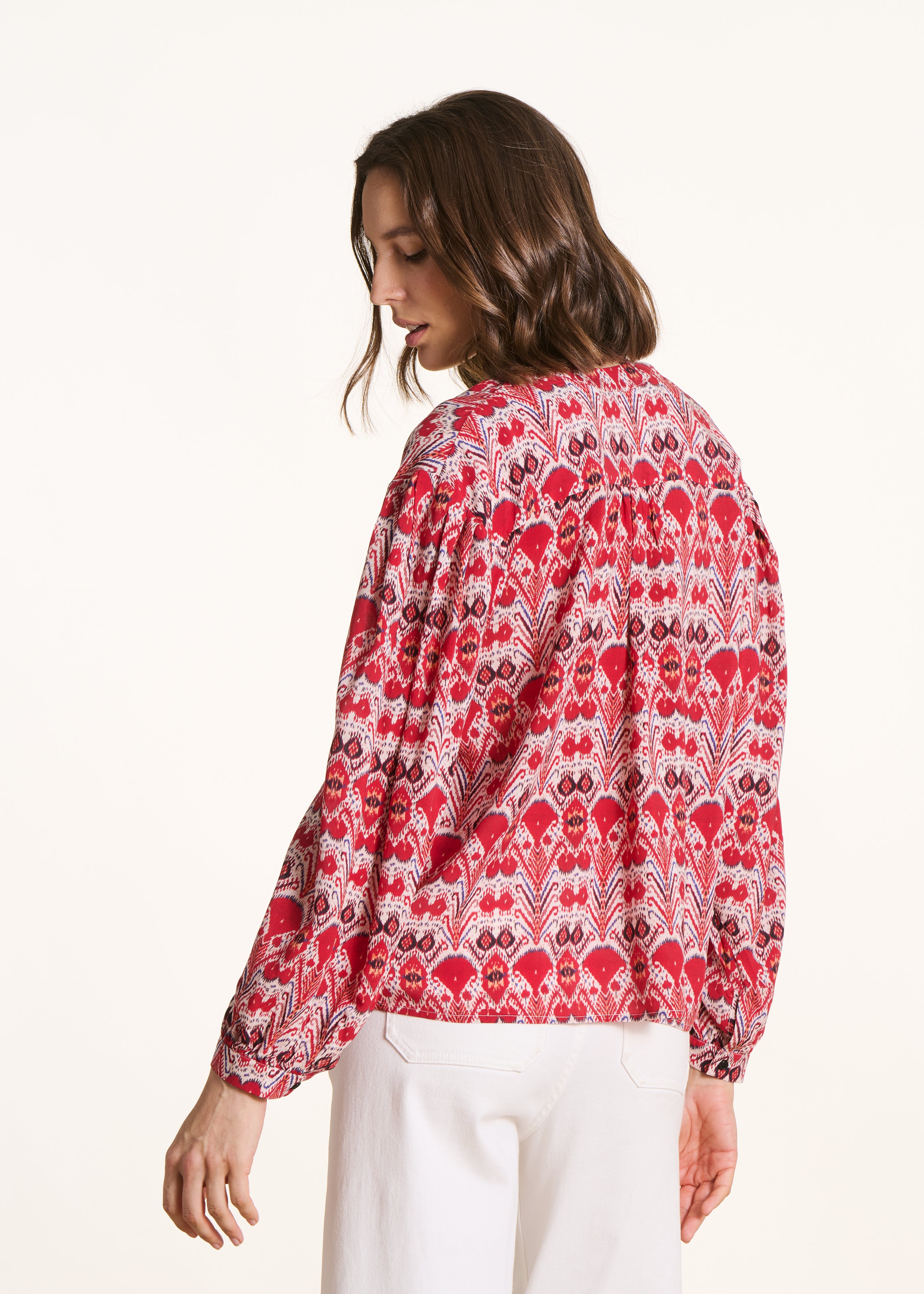 Loose red print top with long sleeves