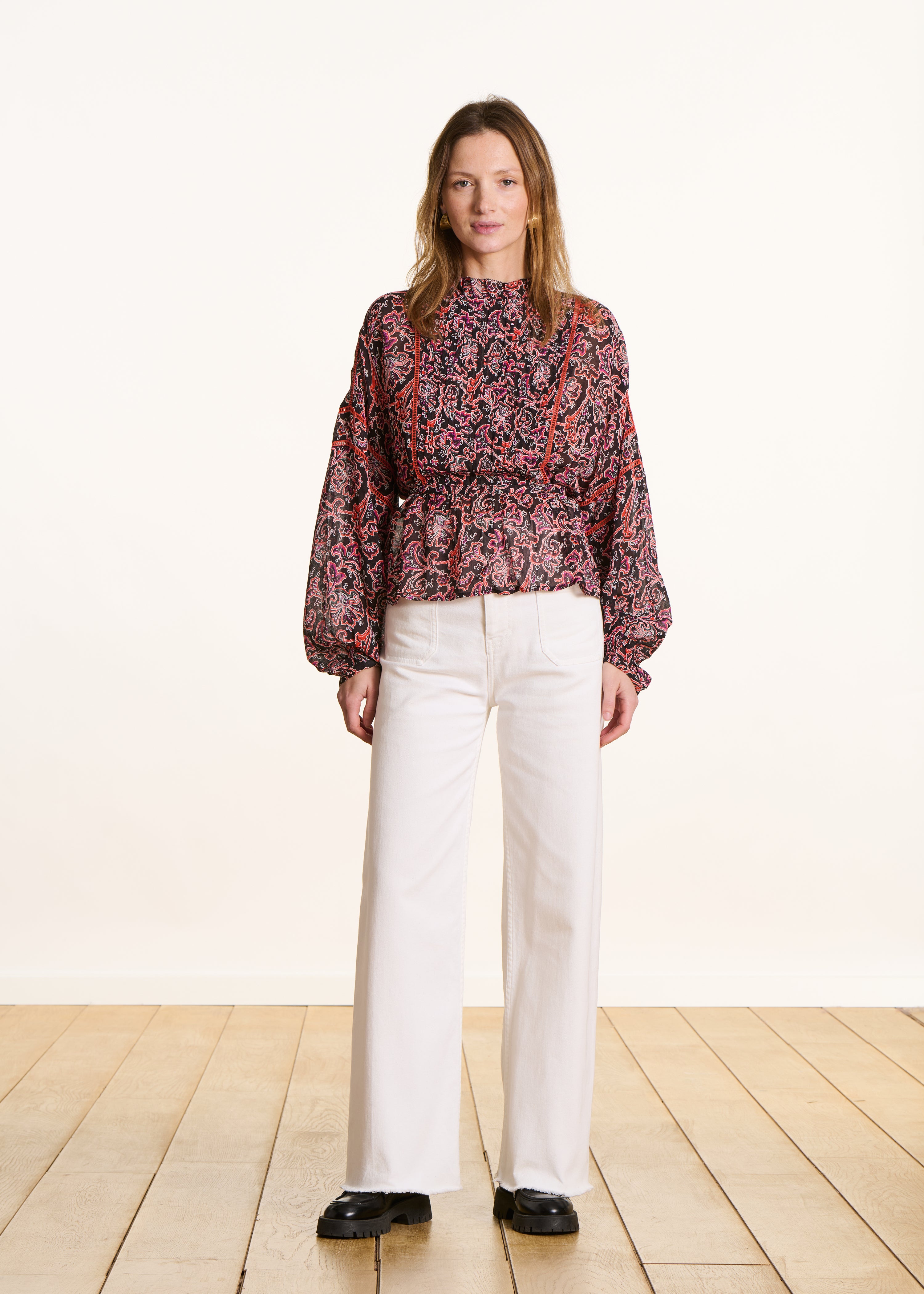 Blouse noire manches longues à imprimé