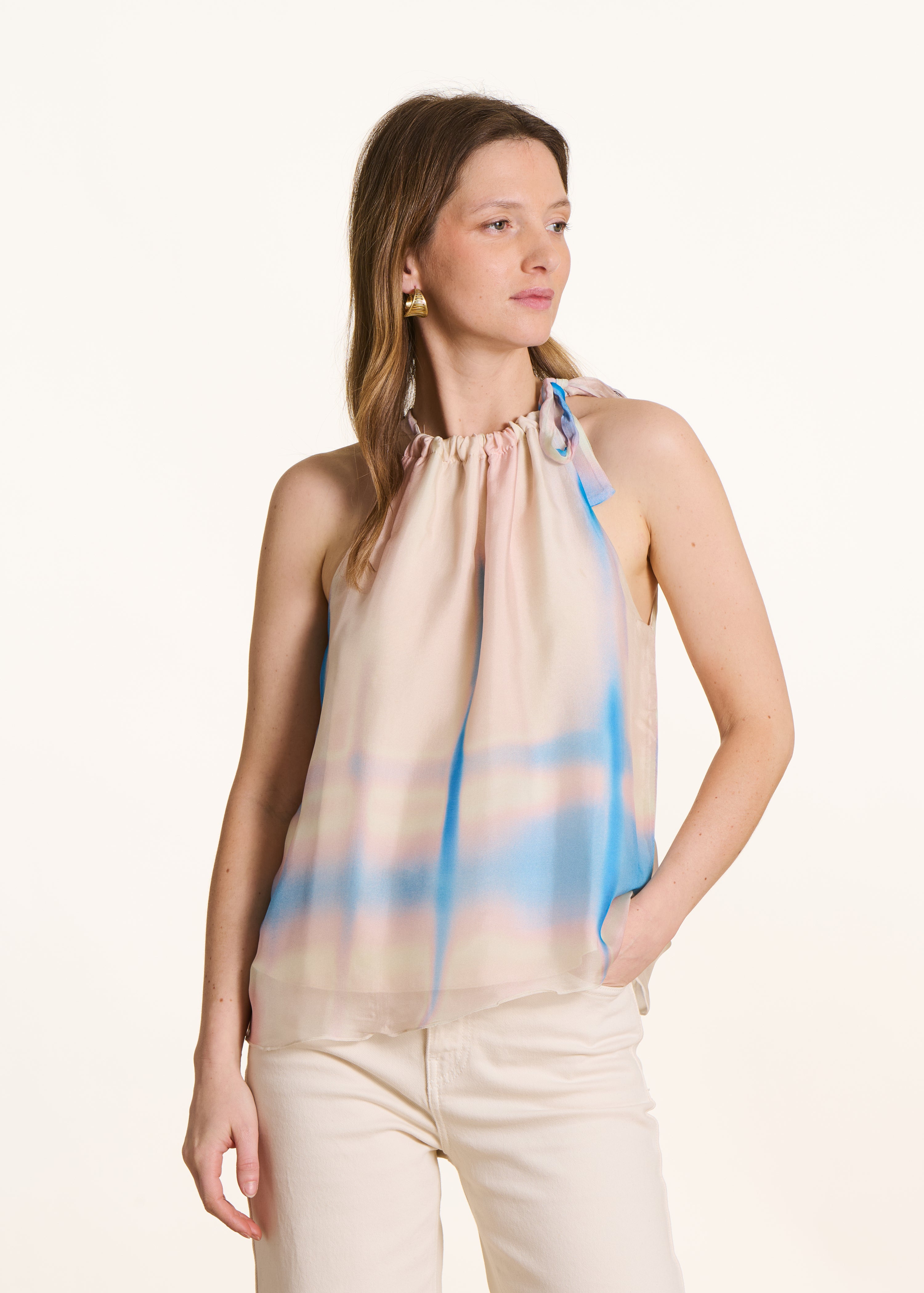 Top amplio rosa estampado tie & dye