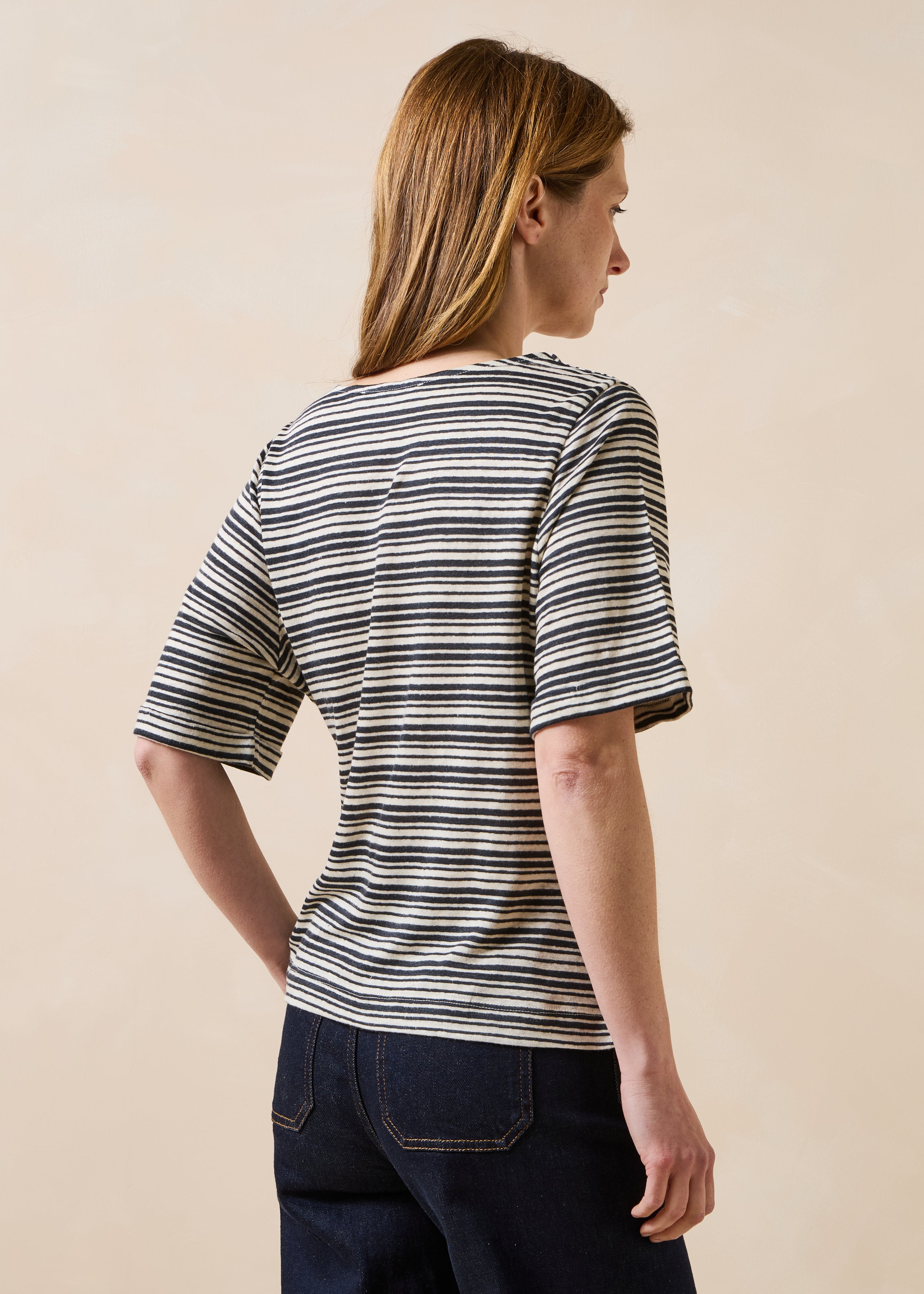T-shirt écru à rayures manches courtes