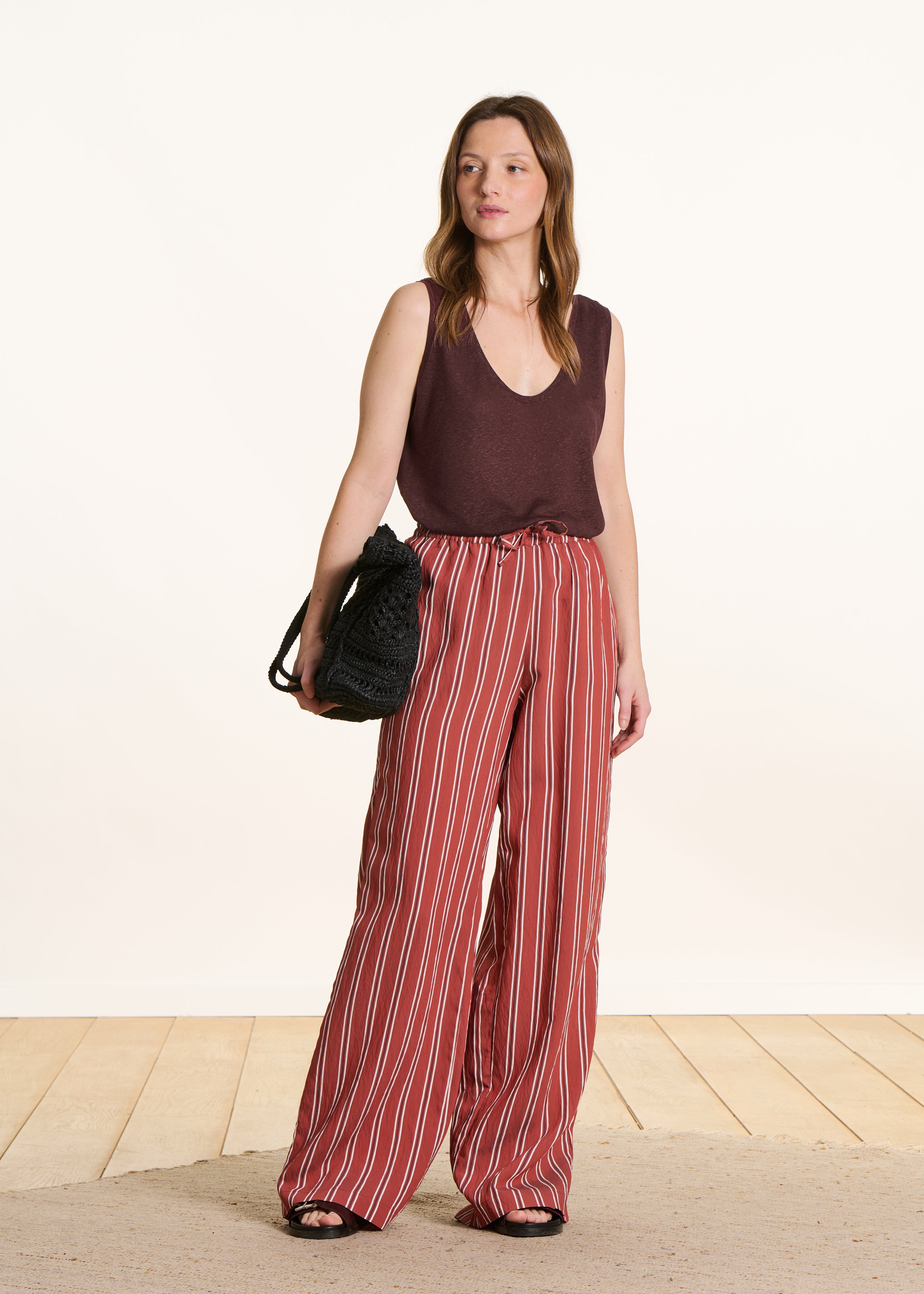 Top castanho em jersey lyocell