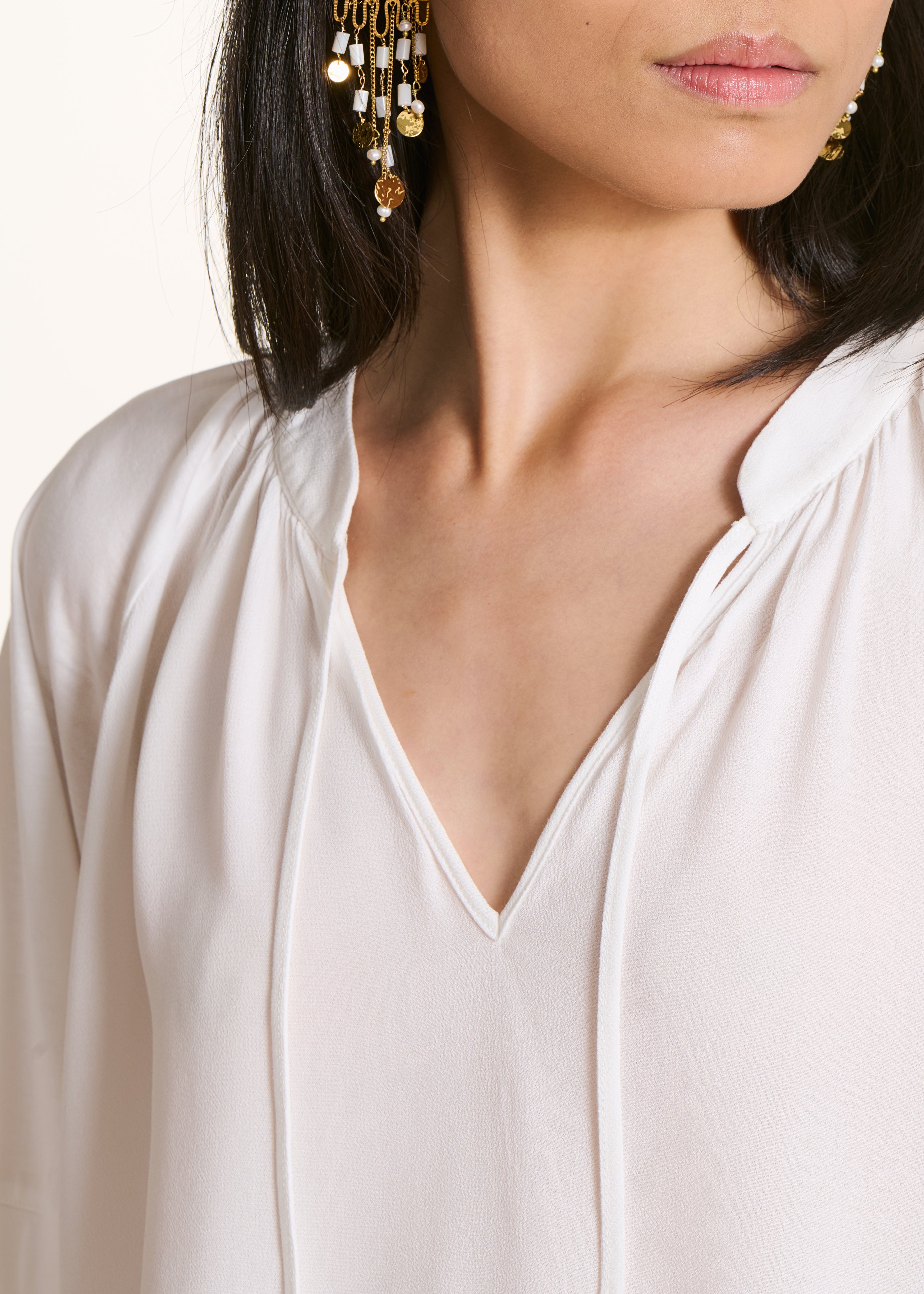 losvallend wit T-shirt met korte mouwen