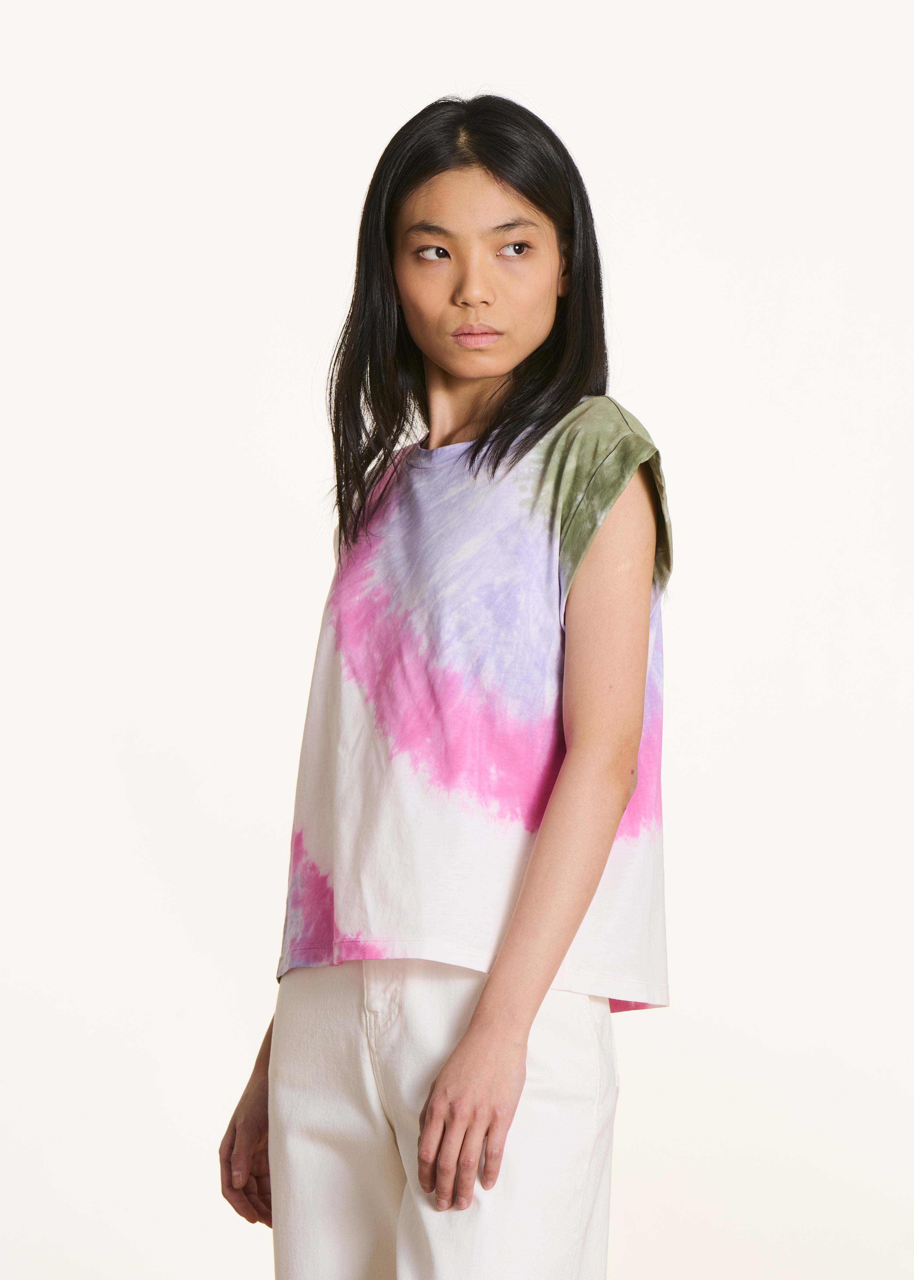 Straight cut cotton t-shirt in fuchsia pink