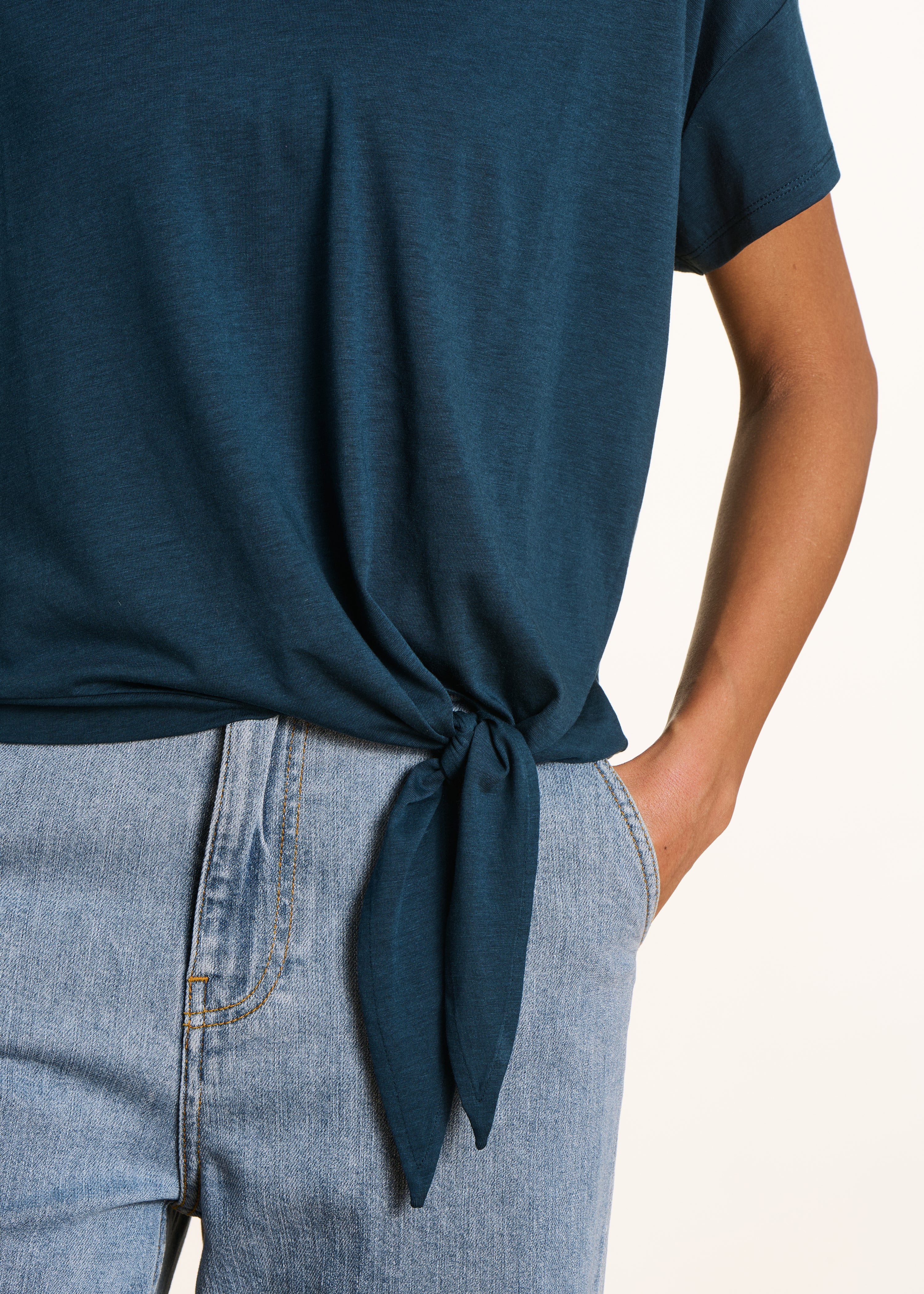 T-shirt bleu pétrole en lyocell manches courtes