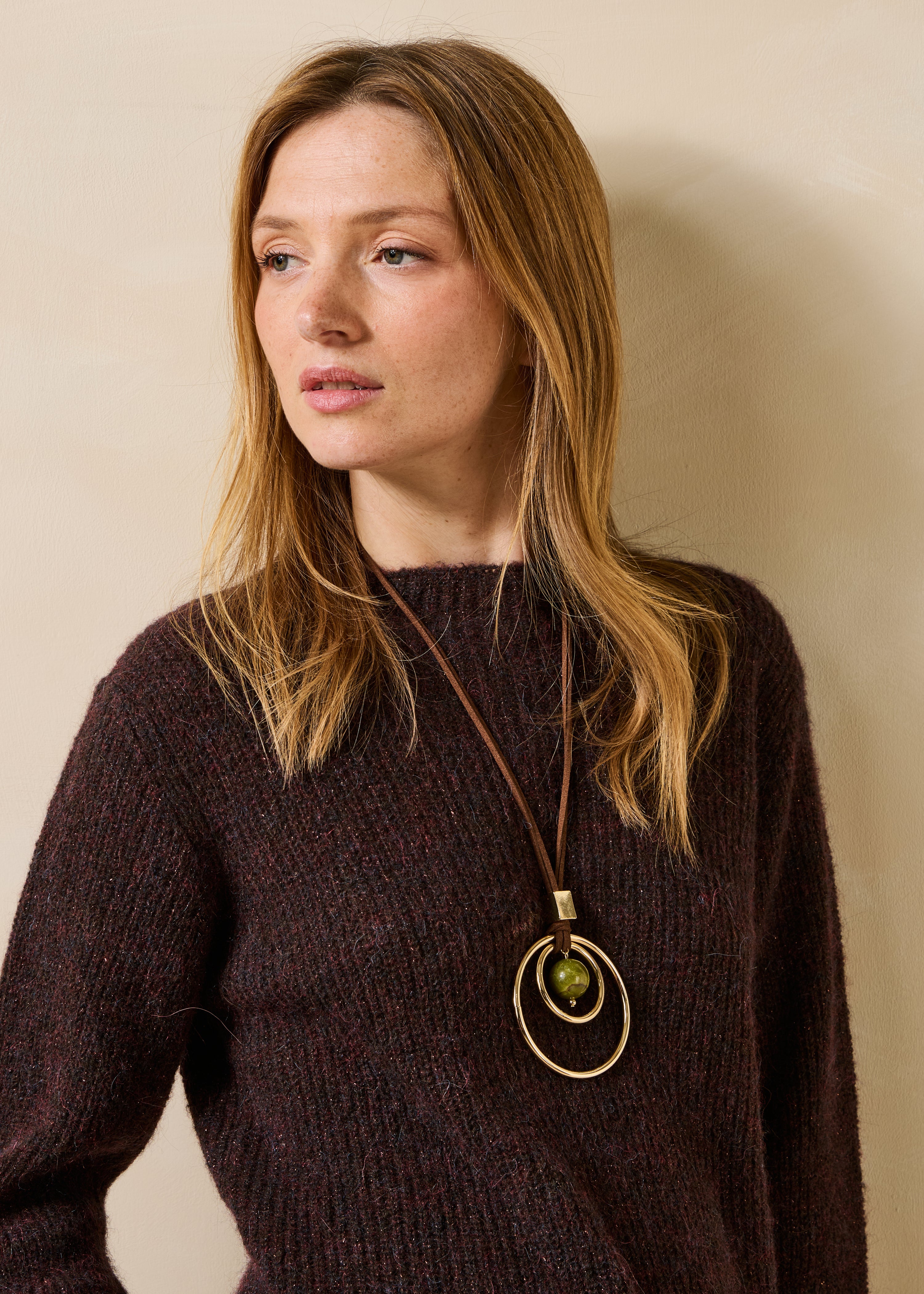 Collier sautoir multianneau doré