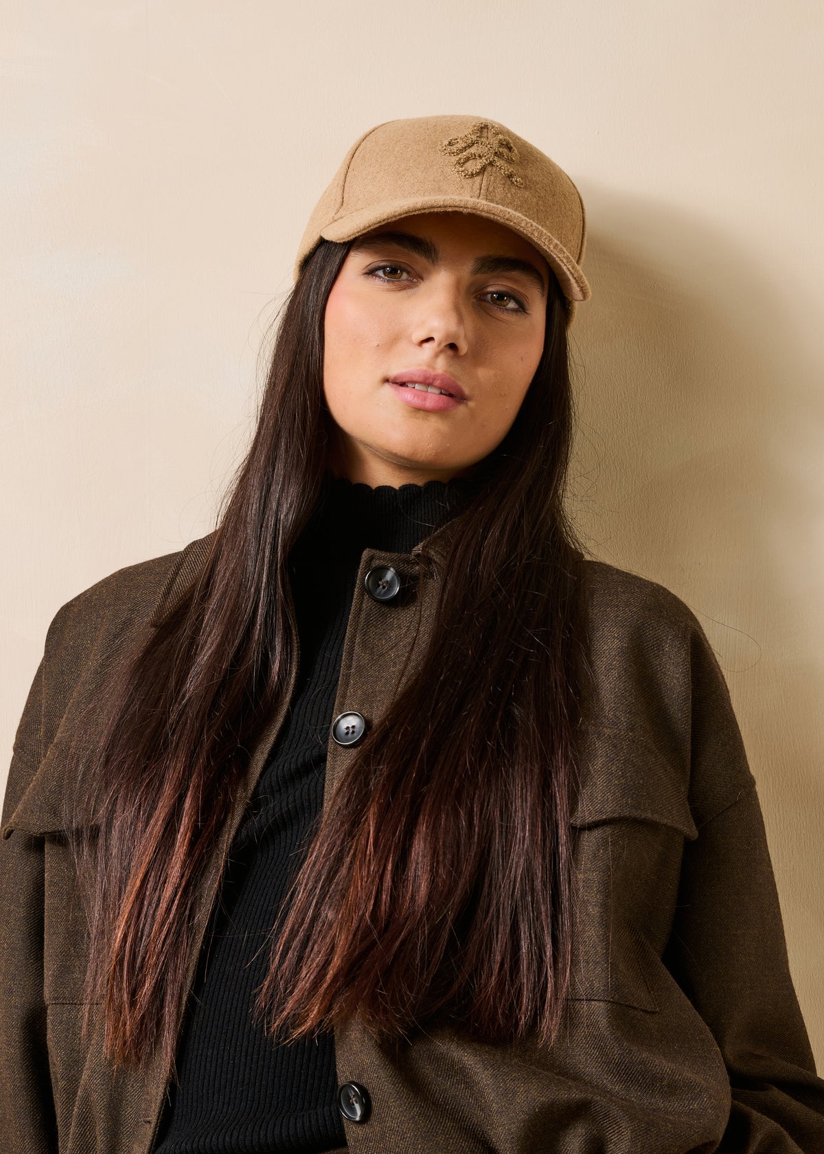 Casquette en laine taupe