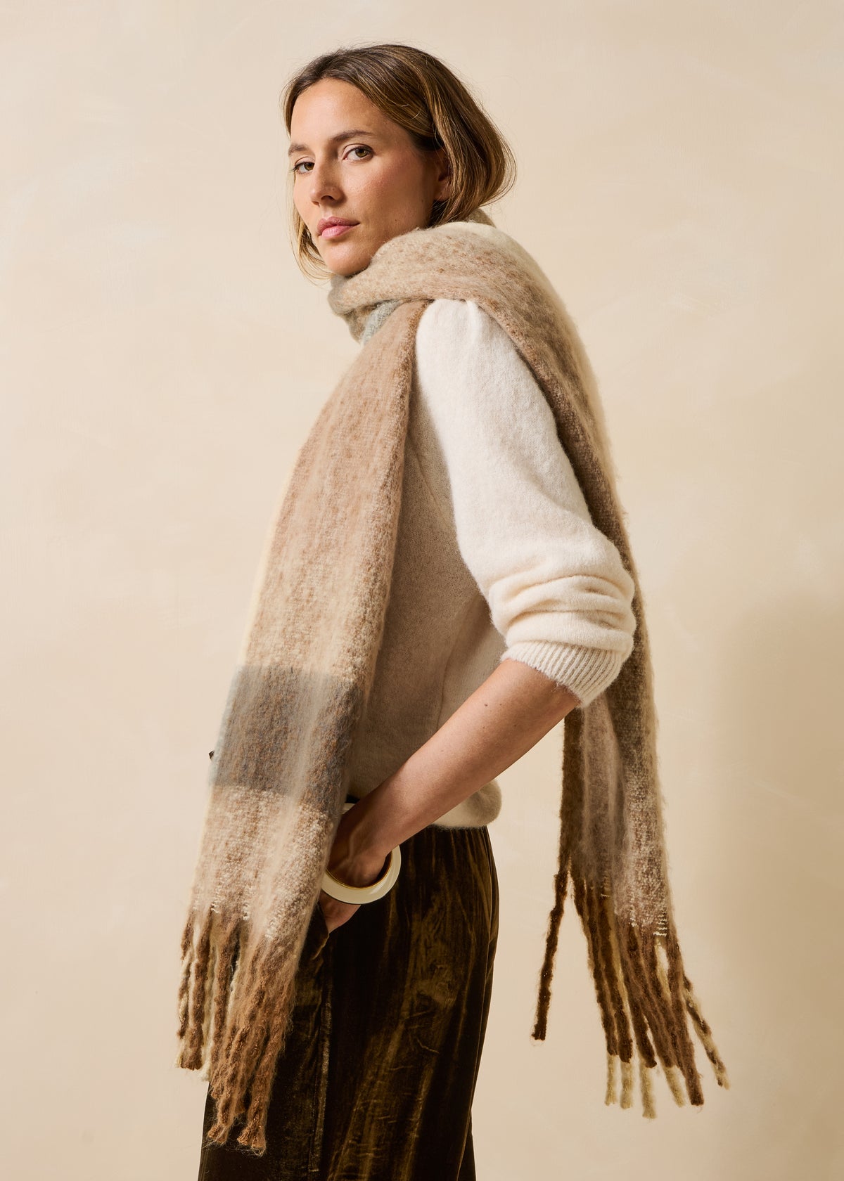 Sciarpa beige a quadri