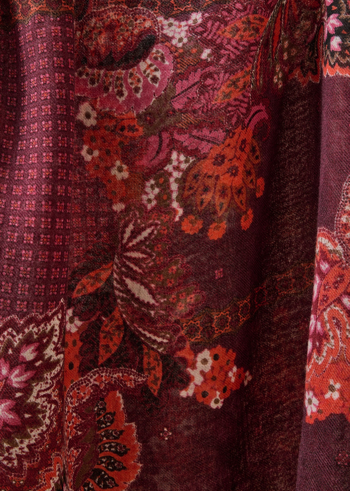 Cachecol vermelho - Grosel