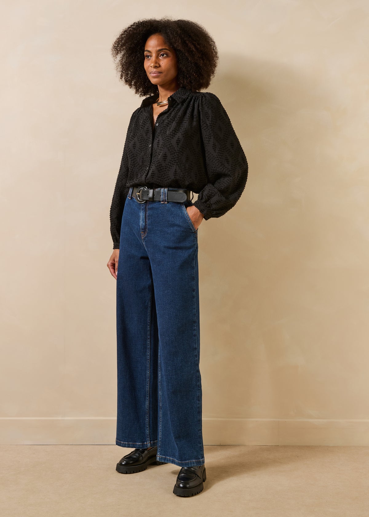 Black shirt - Topou