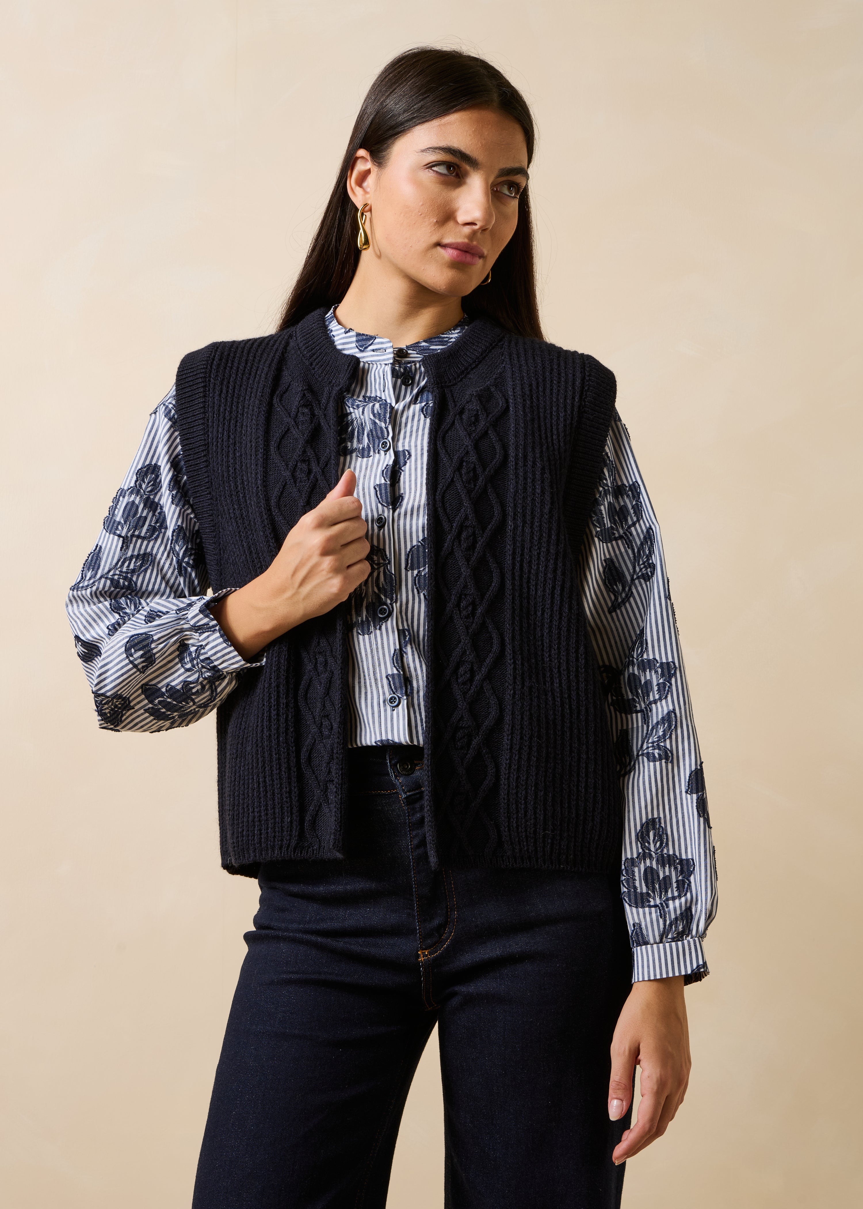 Gilet bleu marine sans manches col rond