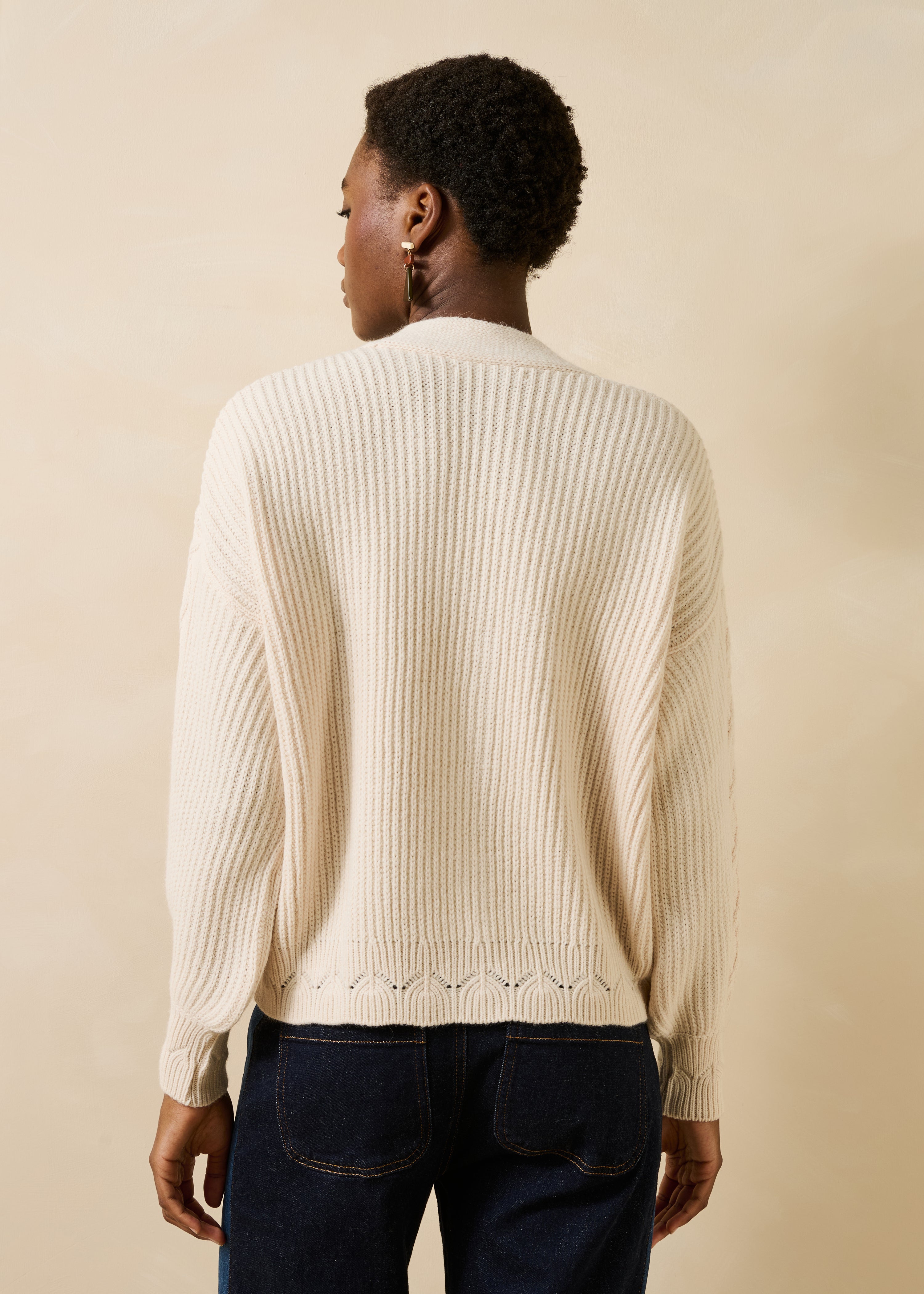 Gilet écru corto maniche lunghe scollo a V