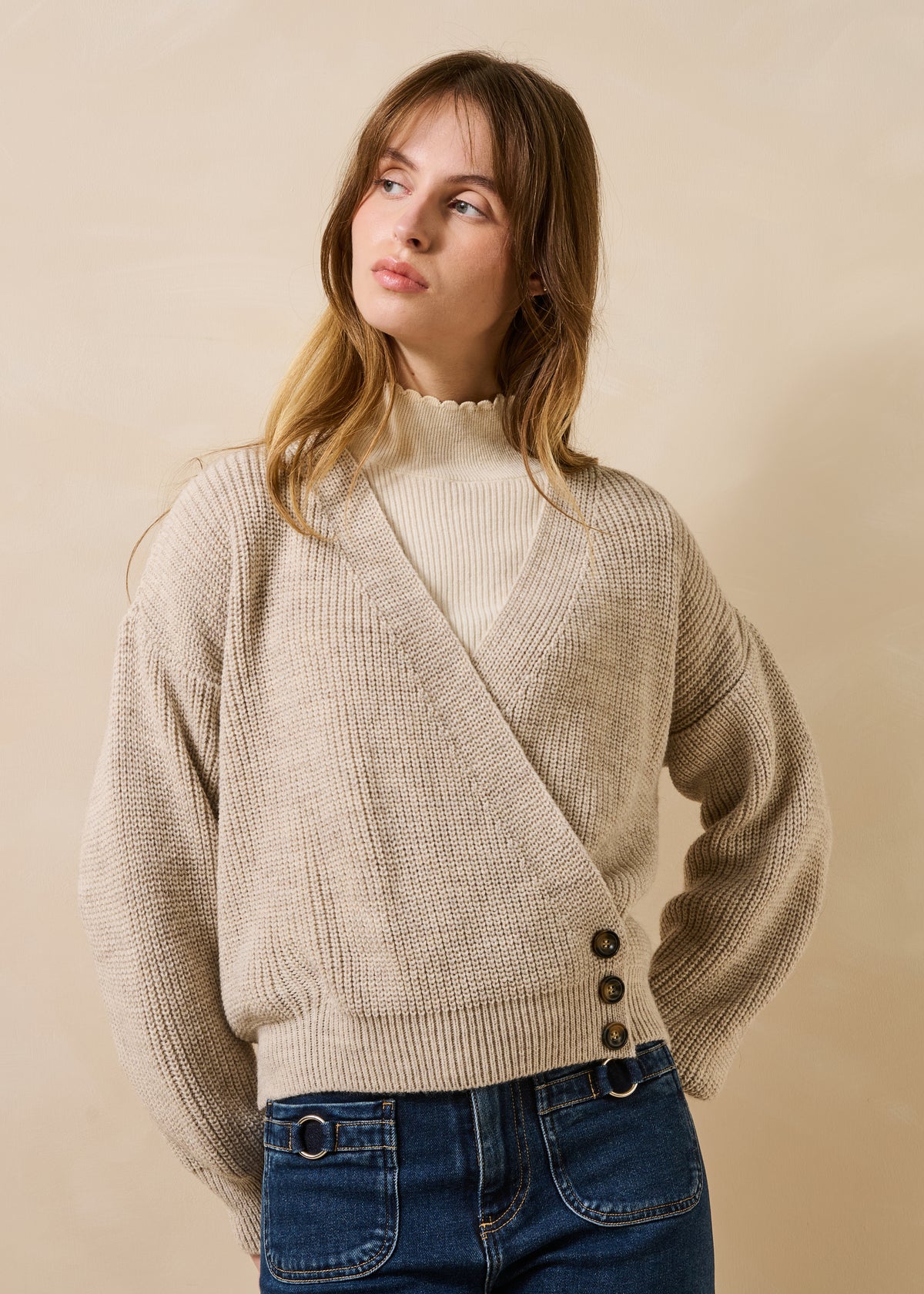 Beige Strickjacke - Gorgeti