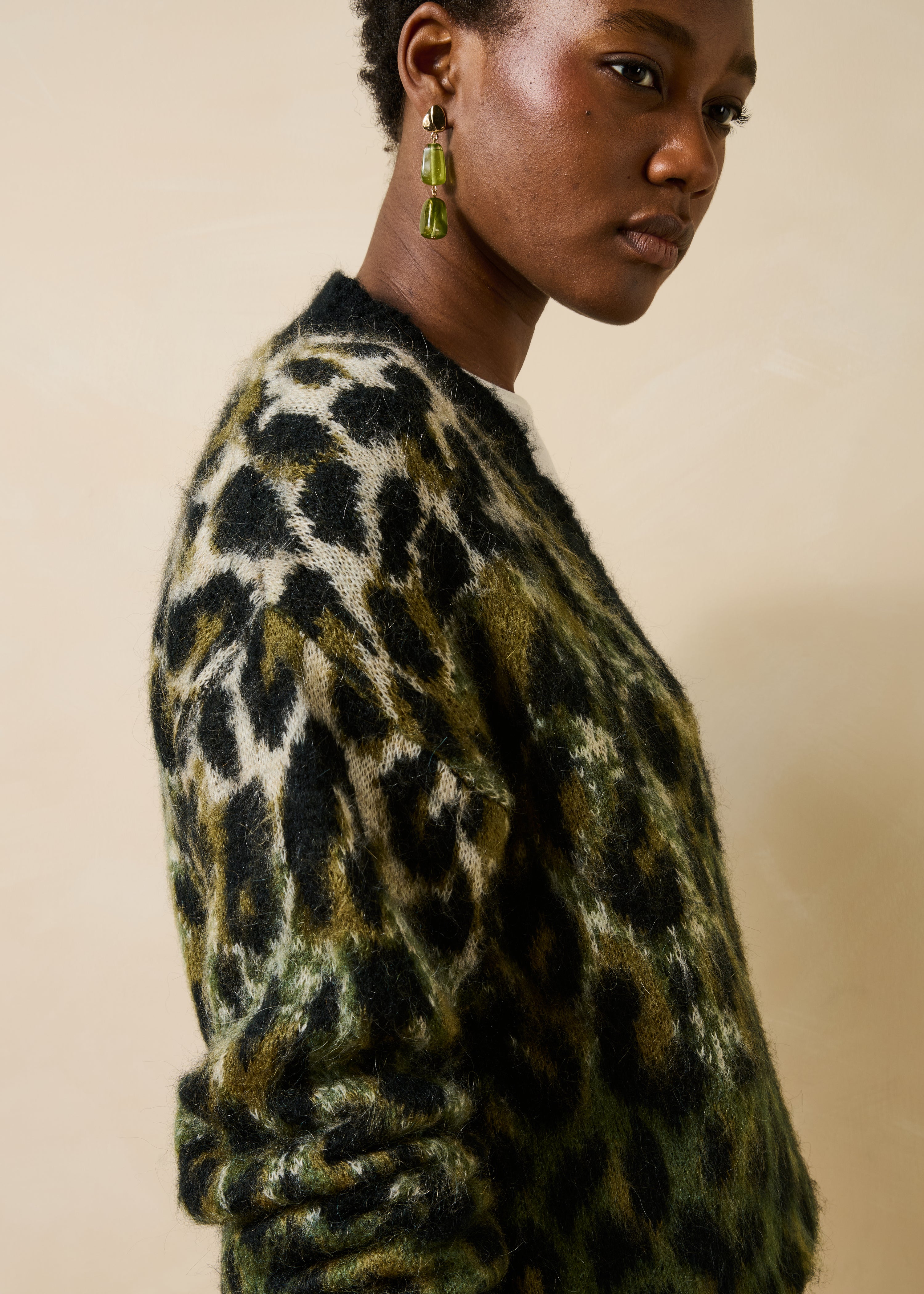 Gilet kaki à imprimé léopard manches longues en jacquard