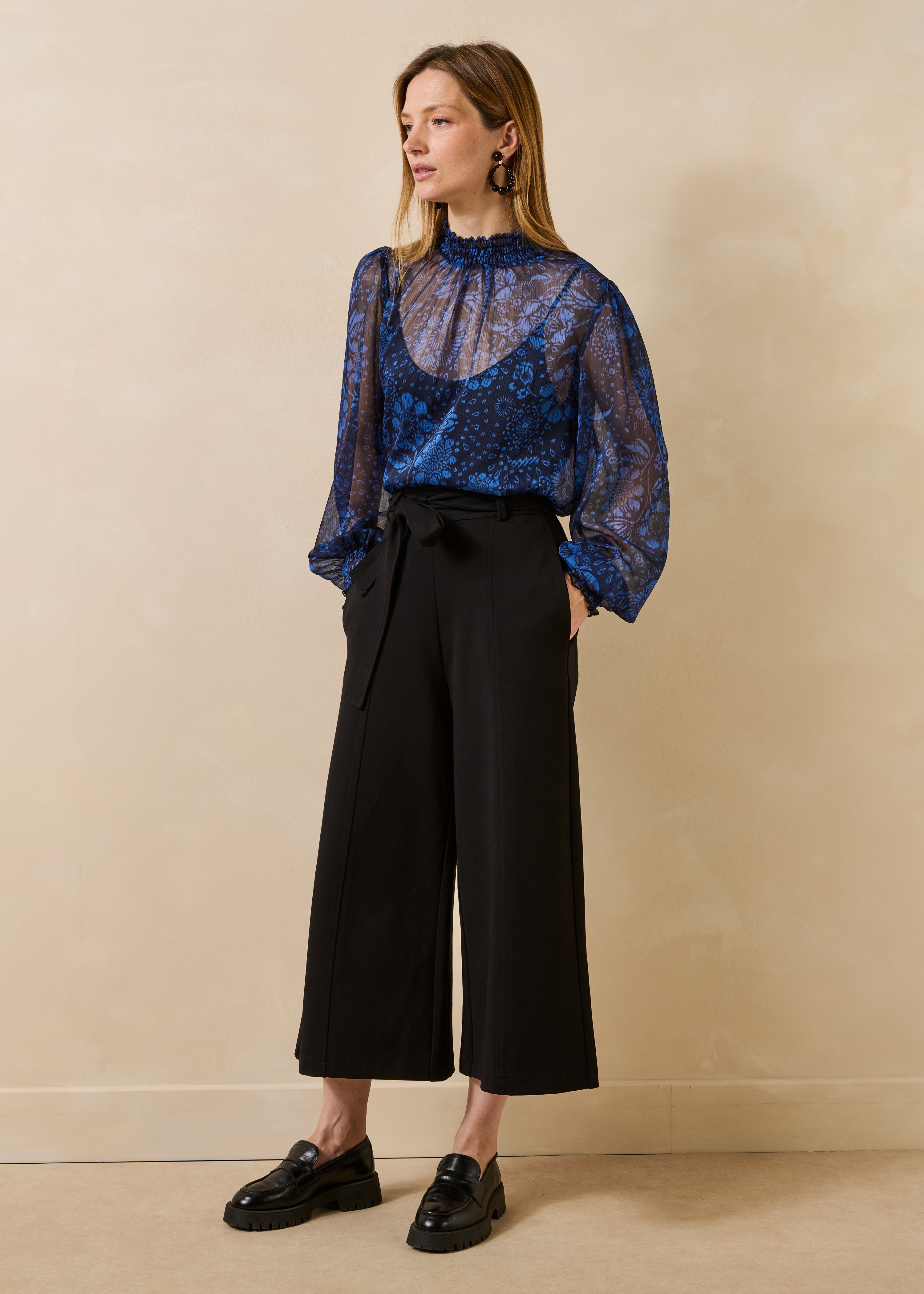 Wijde broek rok-broek zwart 7/8 lengte