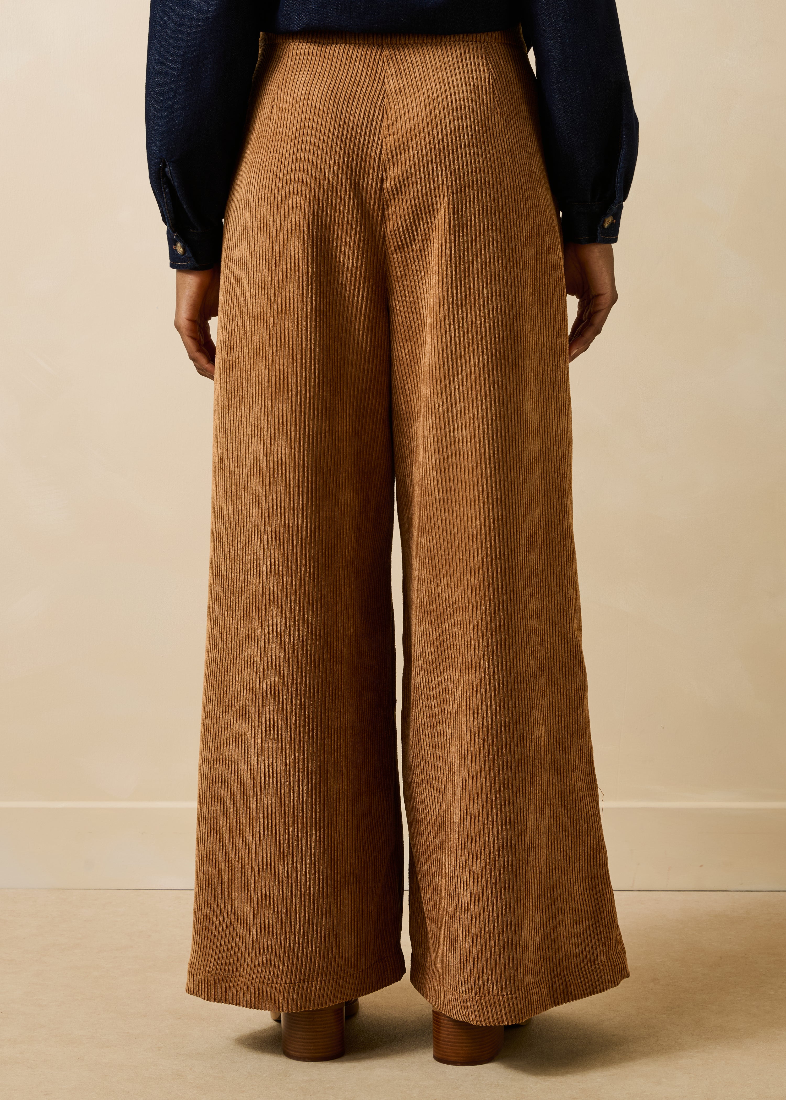 Pantalon large camel en velours