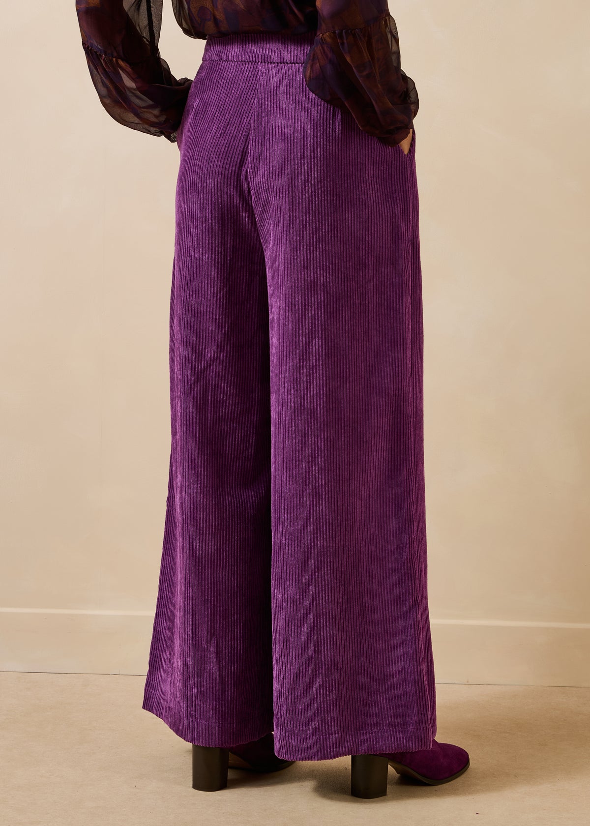 Prune Trousers - Geneve