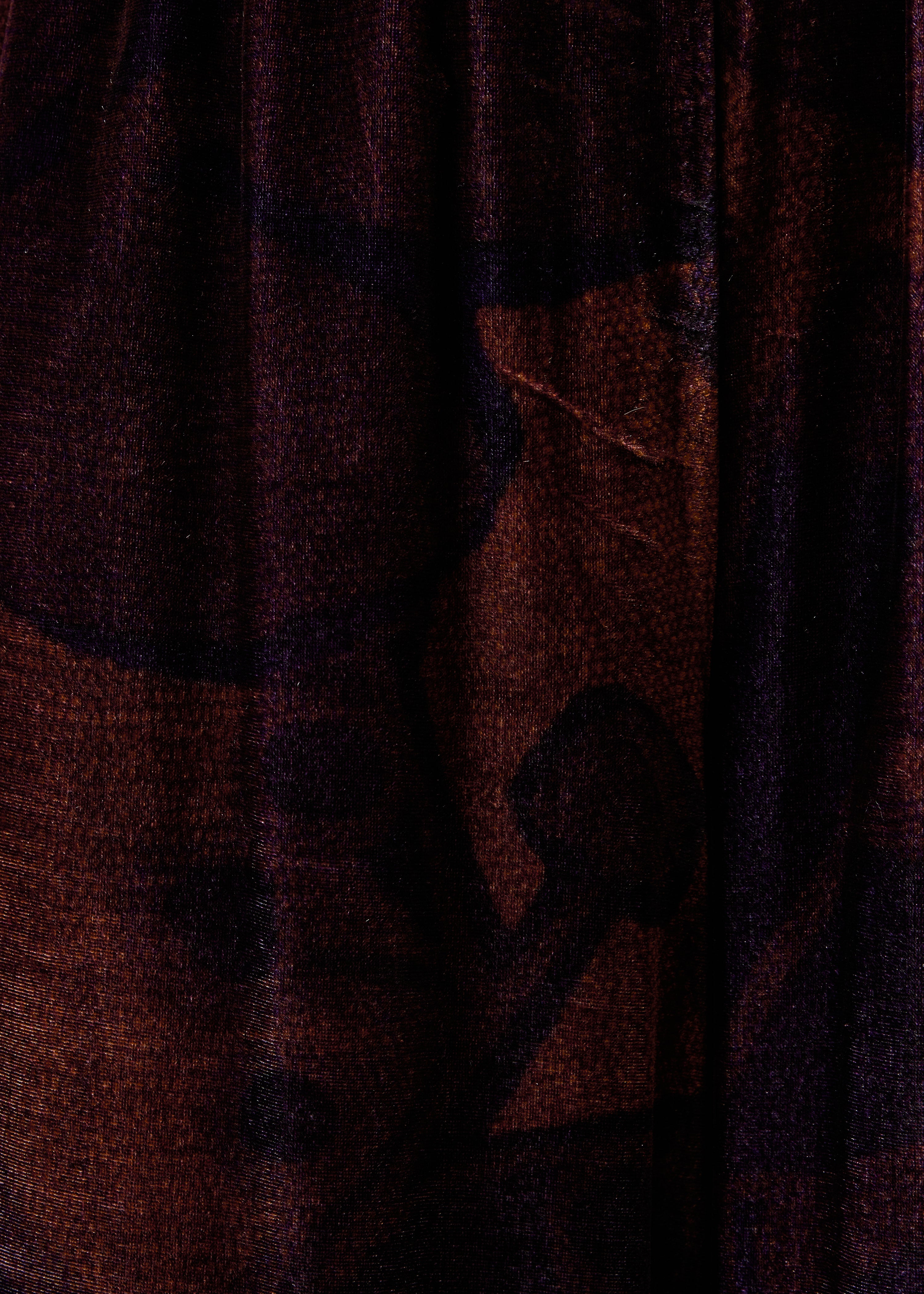 Pantalon large violet en velours imprimé floral