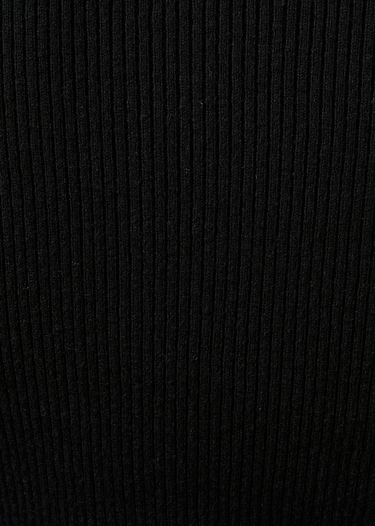 Pull noir manches longues en laine et coton biologique