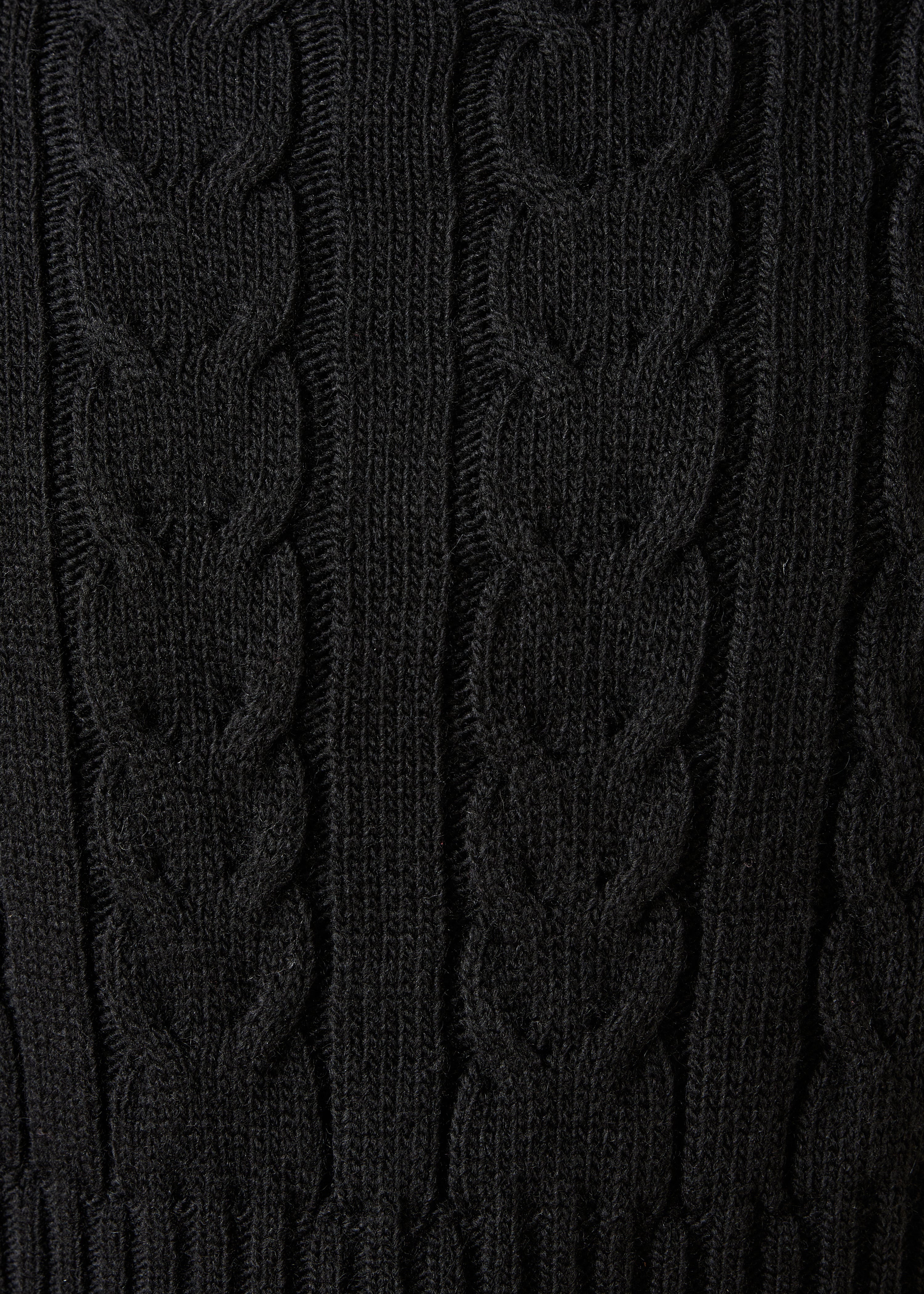 Pull court noir sans manches