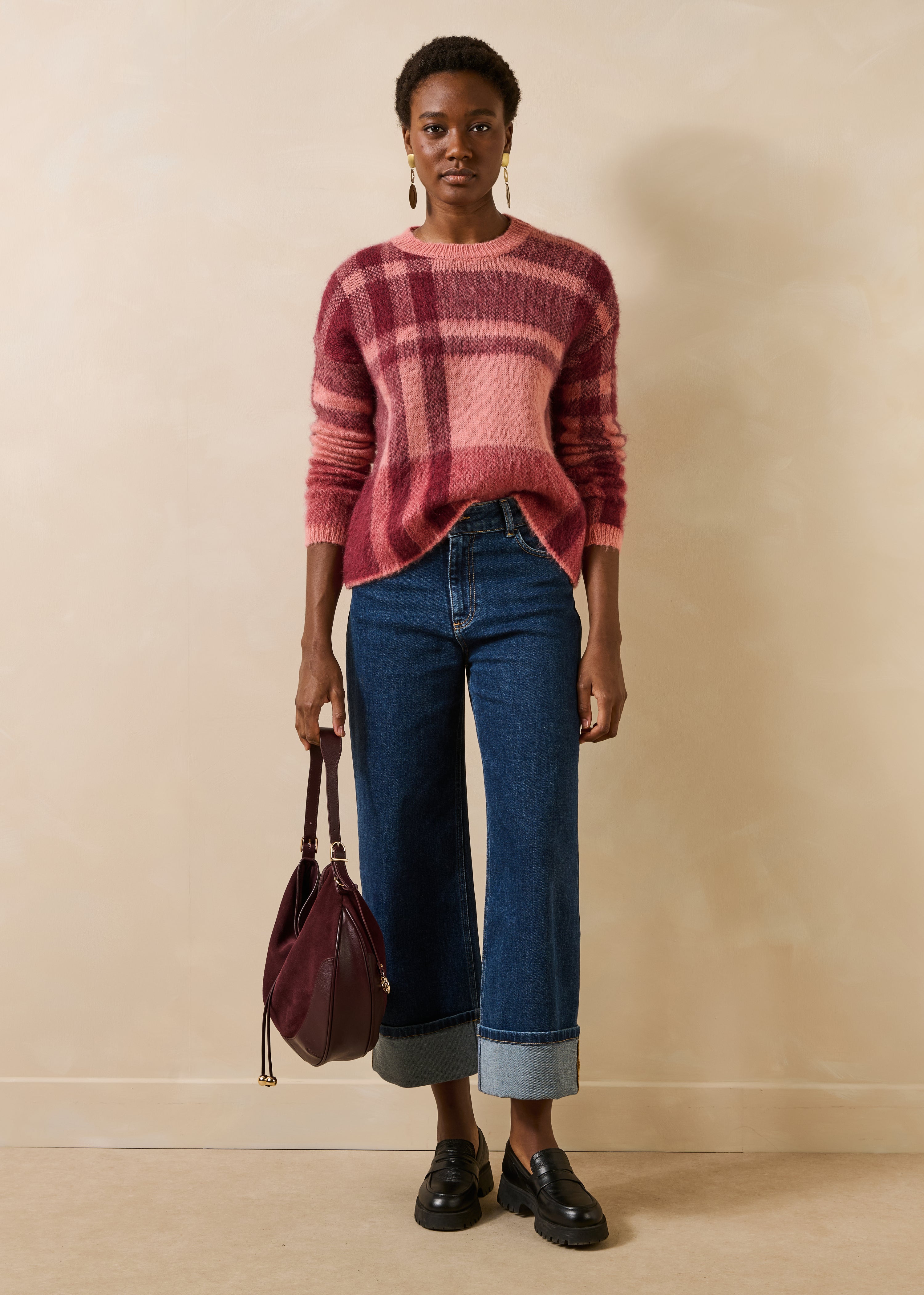 Jersey rosa de manga larga con jacquard y cuello redondo