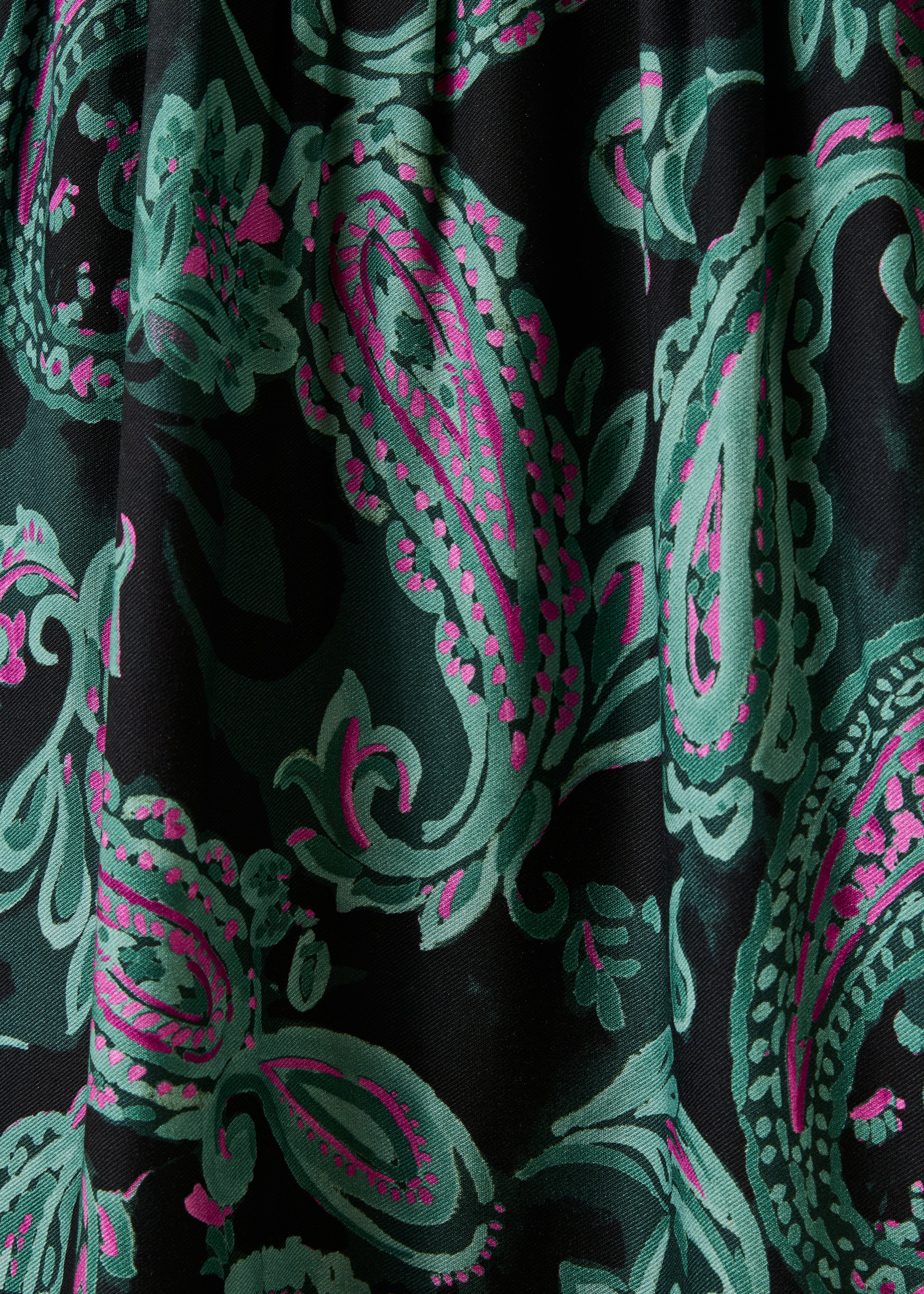 Loose long green printed dress with long sleeves