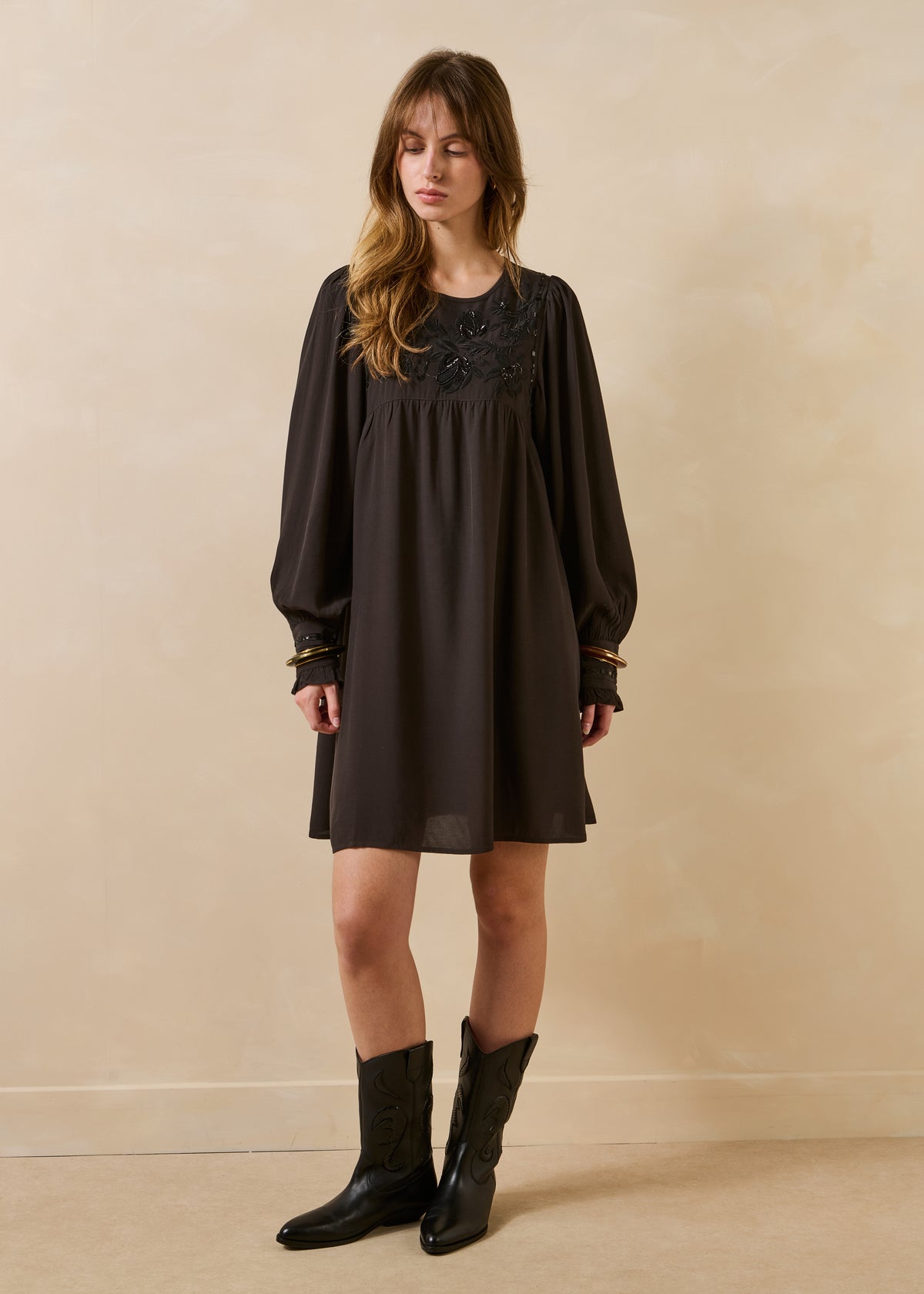 Robe noire - Gondia
