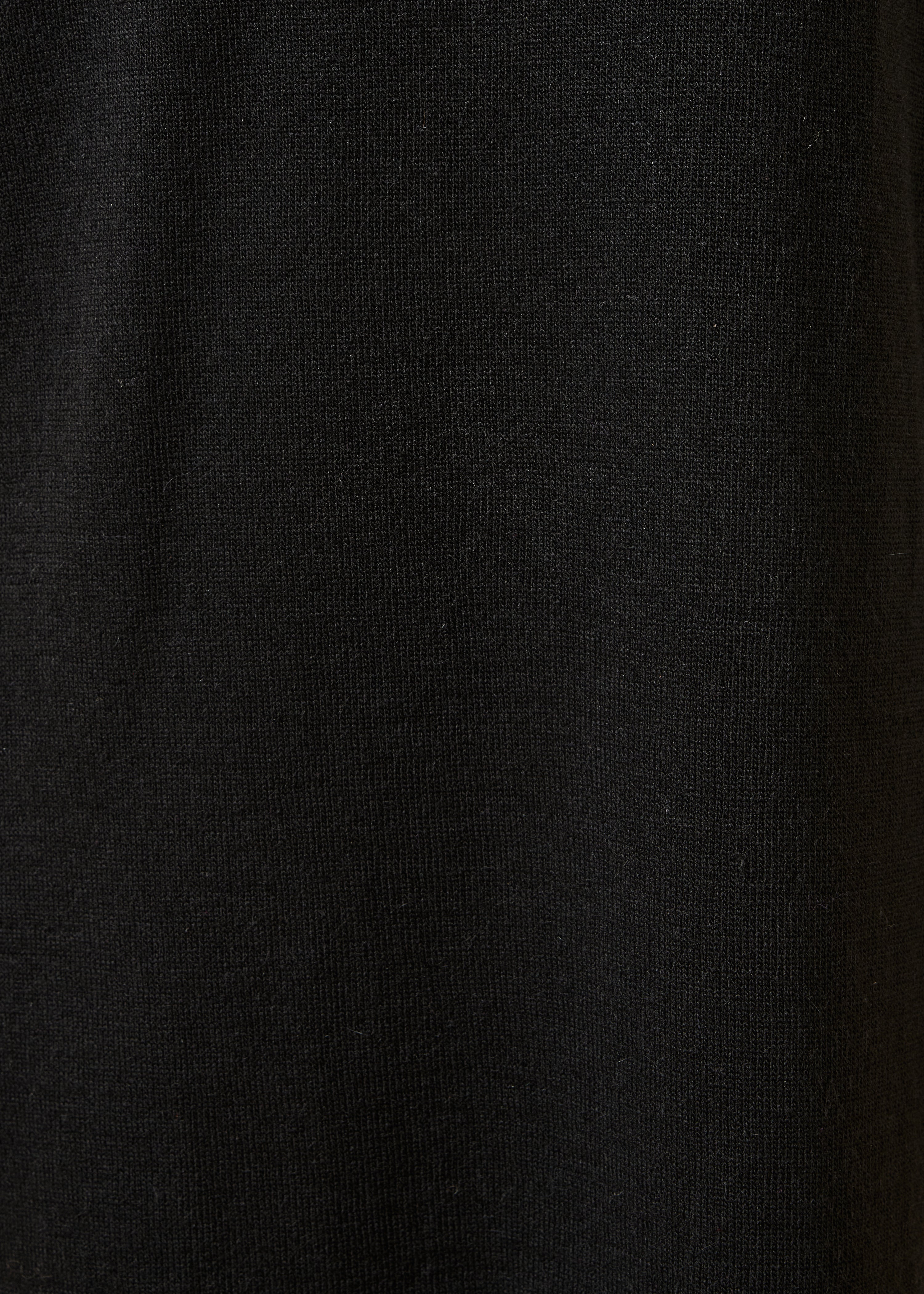 Black short knit dress with long sleeves
