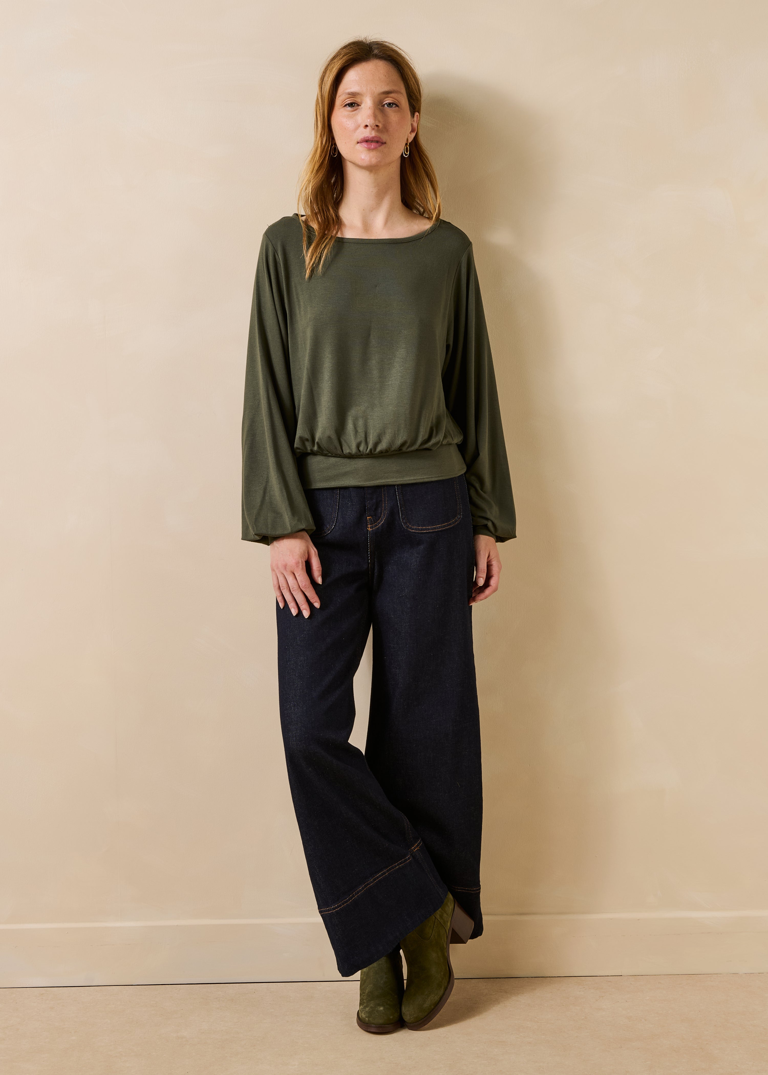 Oversized kaki T-shirt met lange mouwen van modal