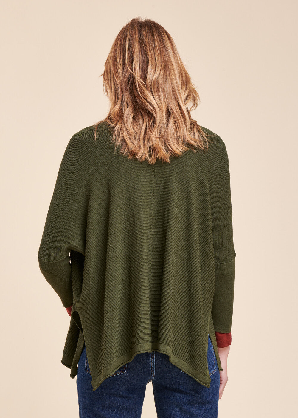 Oversized loose-fit cardigan