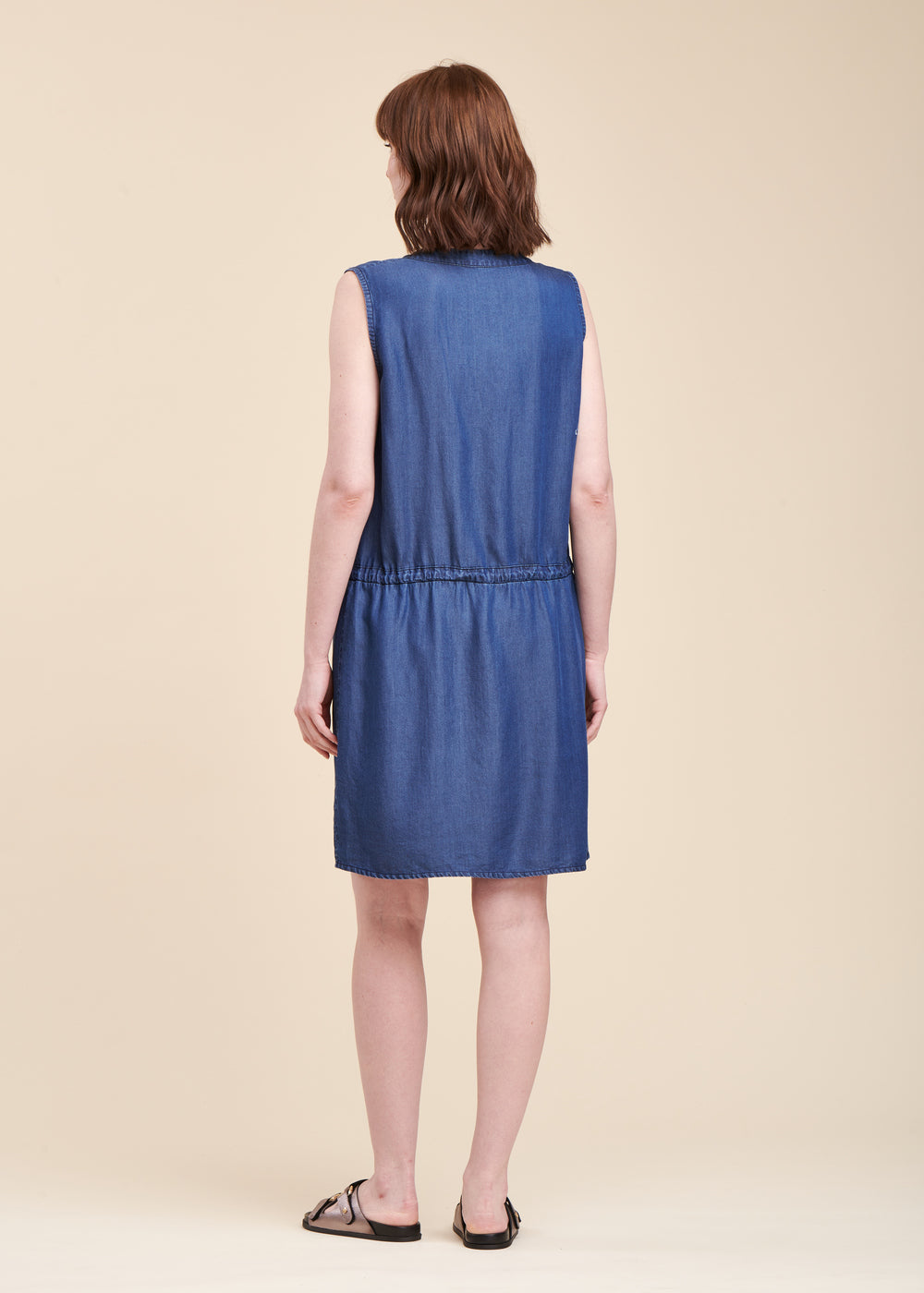 Vestido corto fluido efecto denim