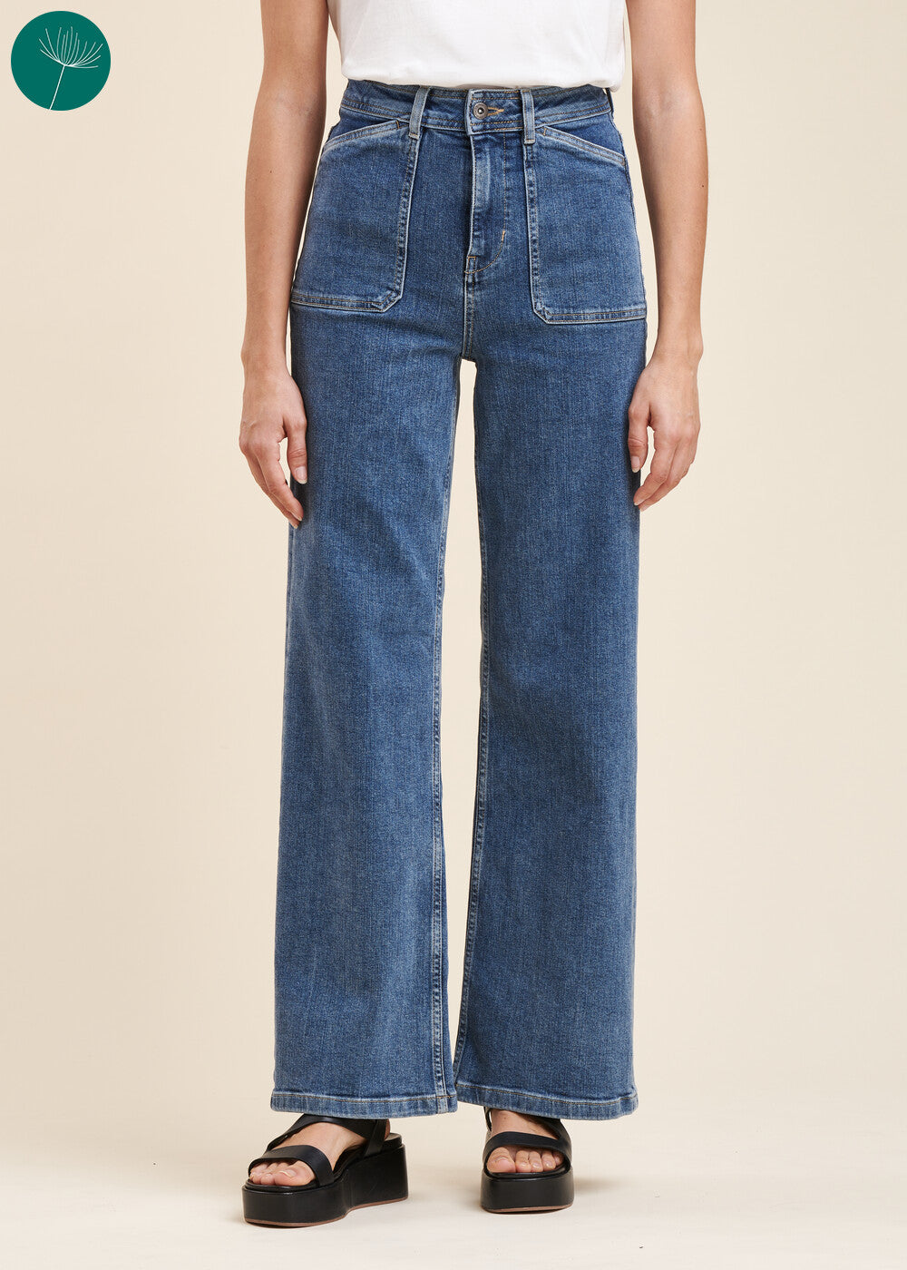 Jeans mit weitem Bein aus Bio-Baumwolle